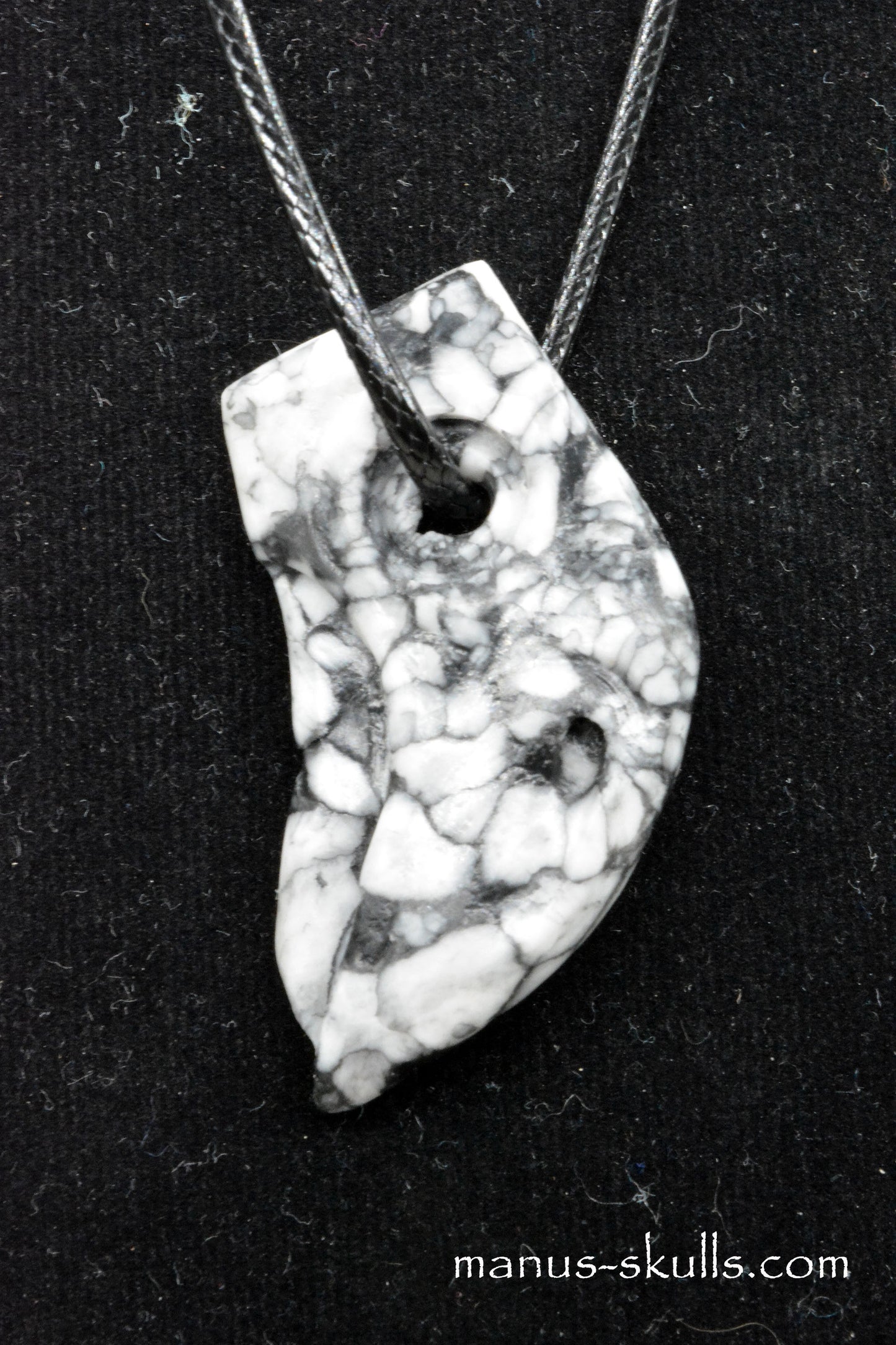 Pinolith Bird Skull Pendant