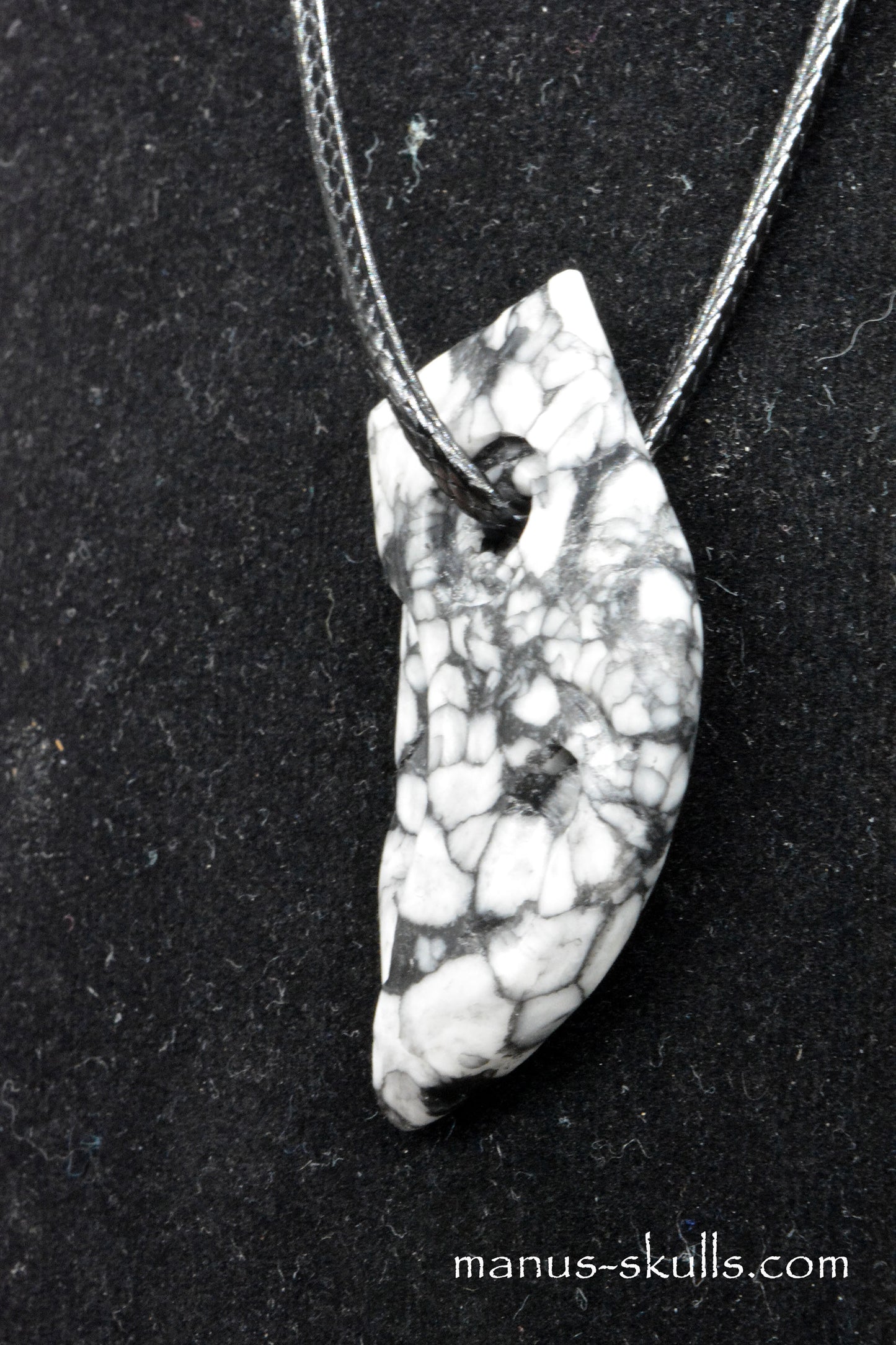 Pinolith Bird Skull Pendant