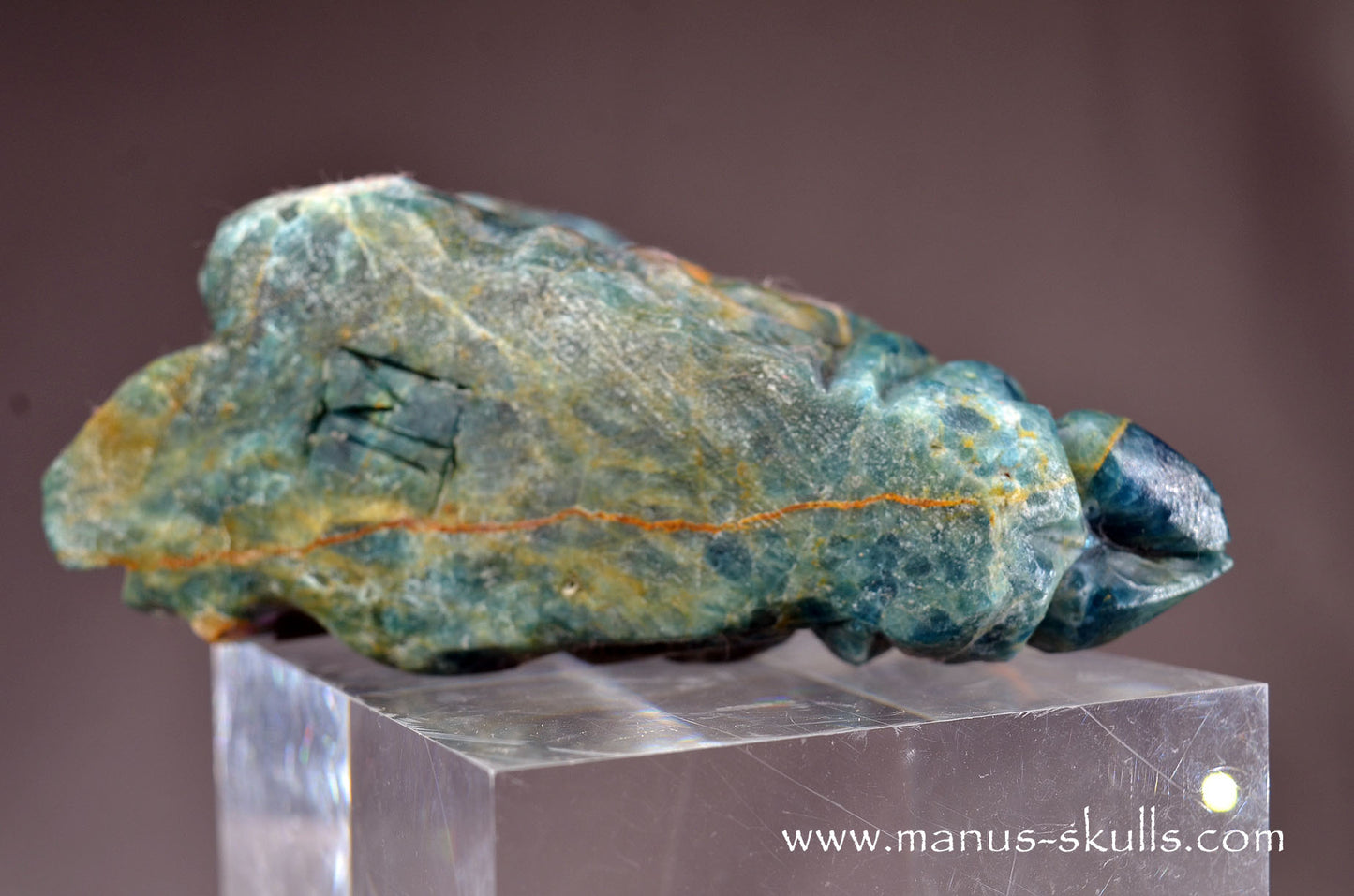 Detailed Apatite Dragon