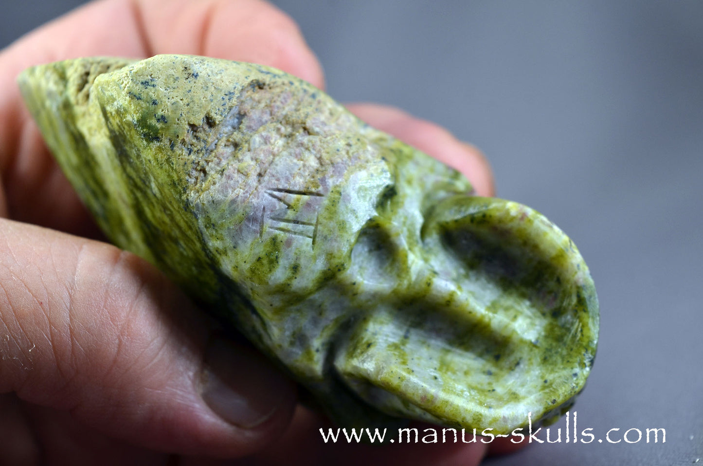 LIZARDITE with MAGNESITE Conehead Skull