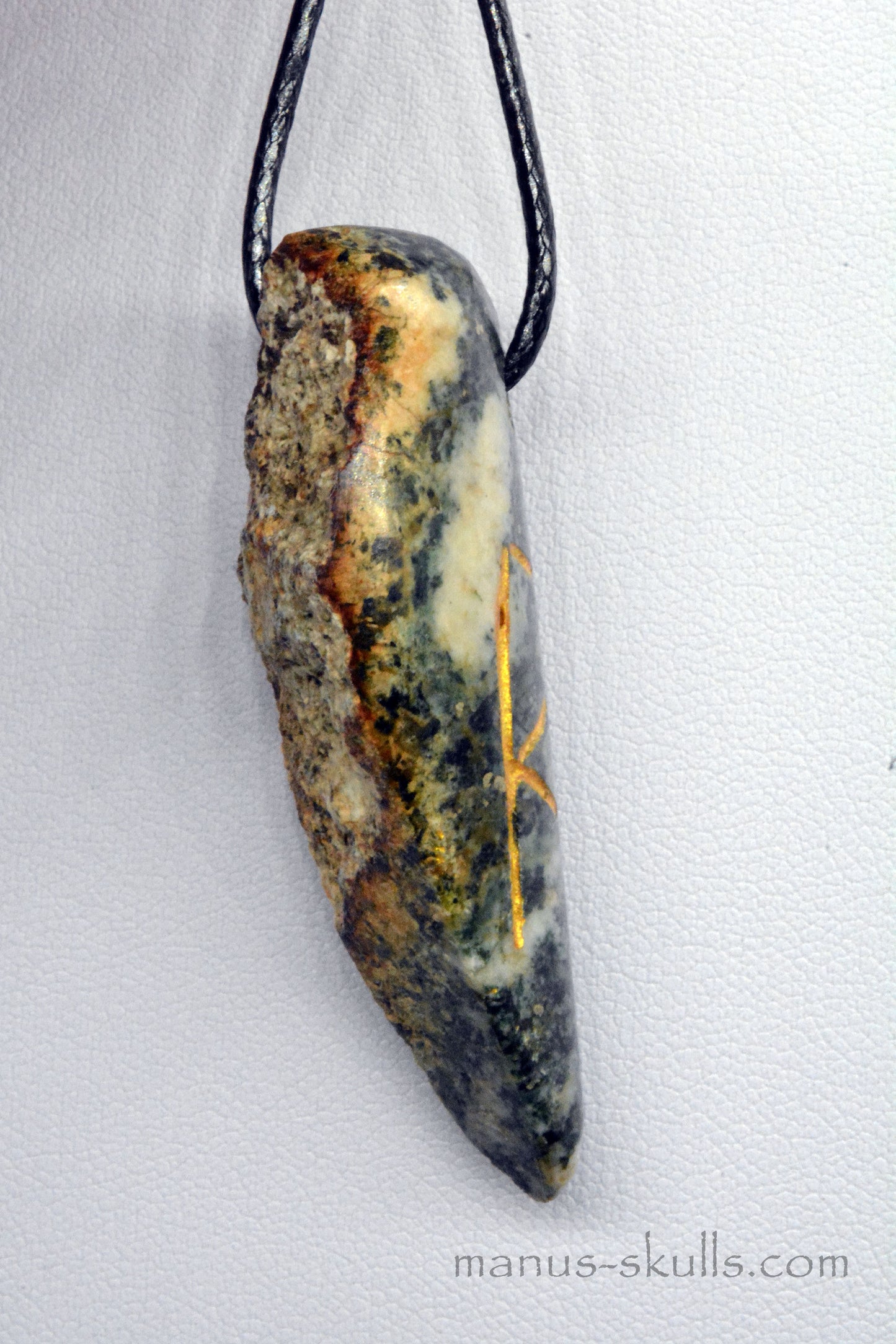 Preseli Bluestone rune pendant RAIDO