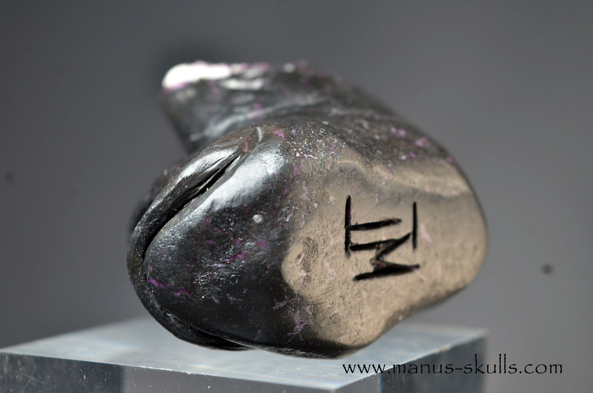 Kammererite Meditation Sculpture