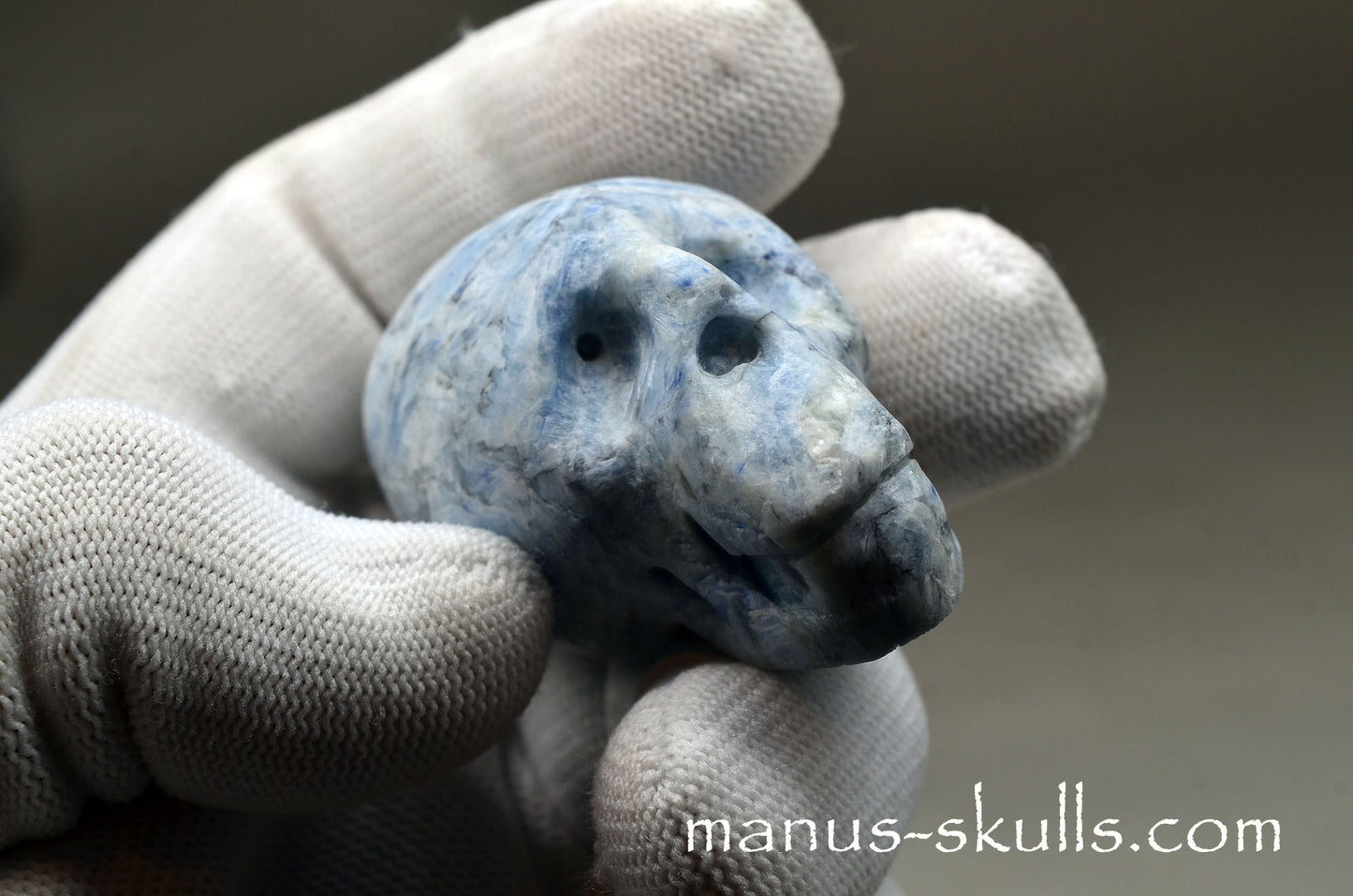 Kyanite Skull