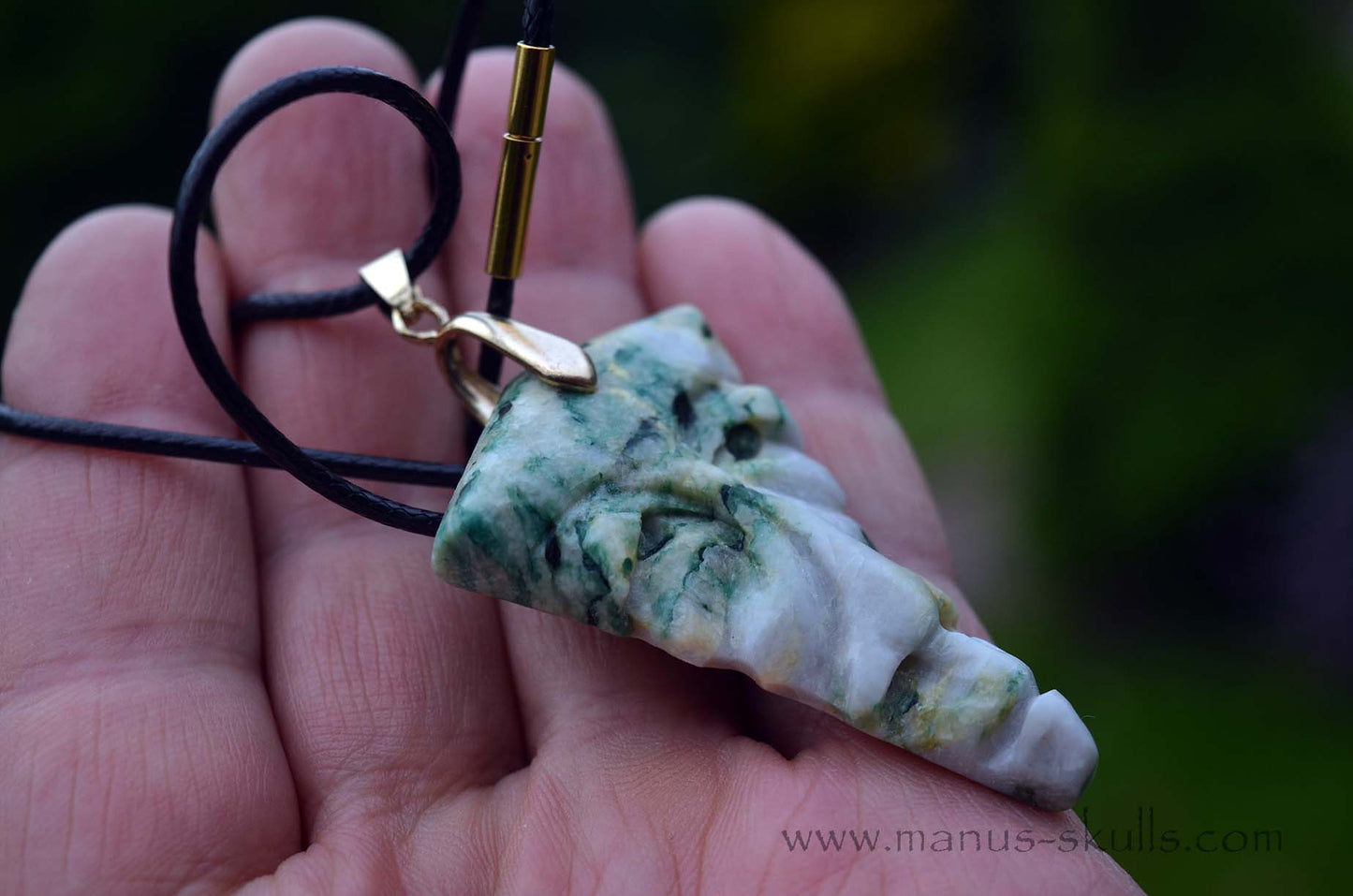Mariposite pendant