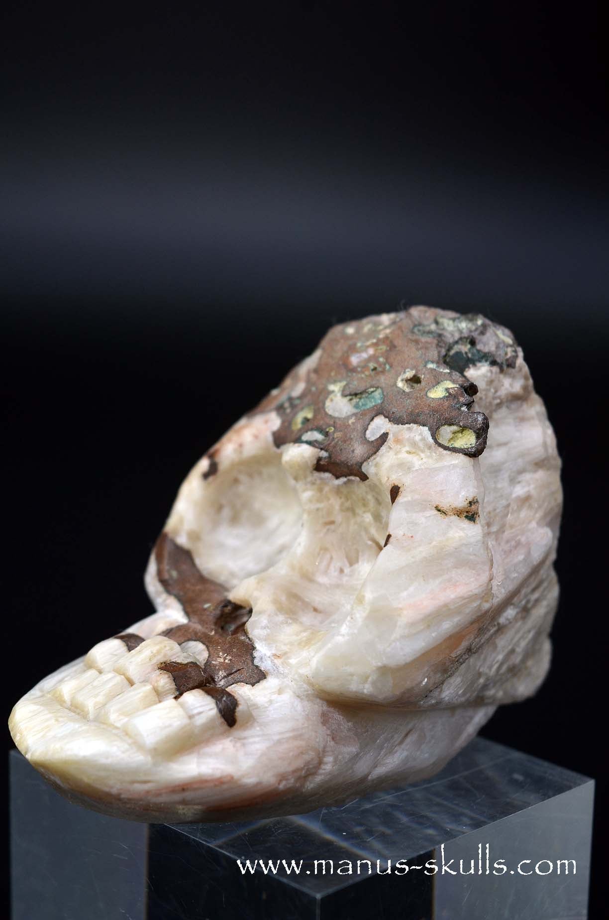 Manus skulls unique Crystal Carvings handmade skulls dragons pendants preseli bluestone tribals spiritual meaning wand Unicorn .. scolecite evolian 2025