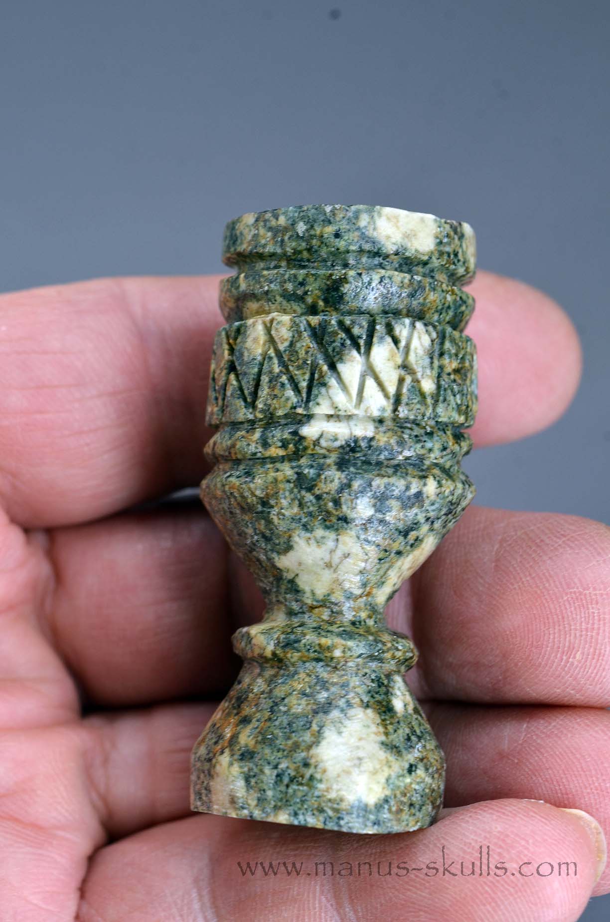 Preseli Bluestone Chalice ~ Goblet ~ Cup Tarot ~ Holy Grail (5,7 cm)