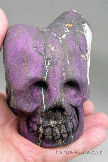 Large Purpurite Skull