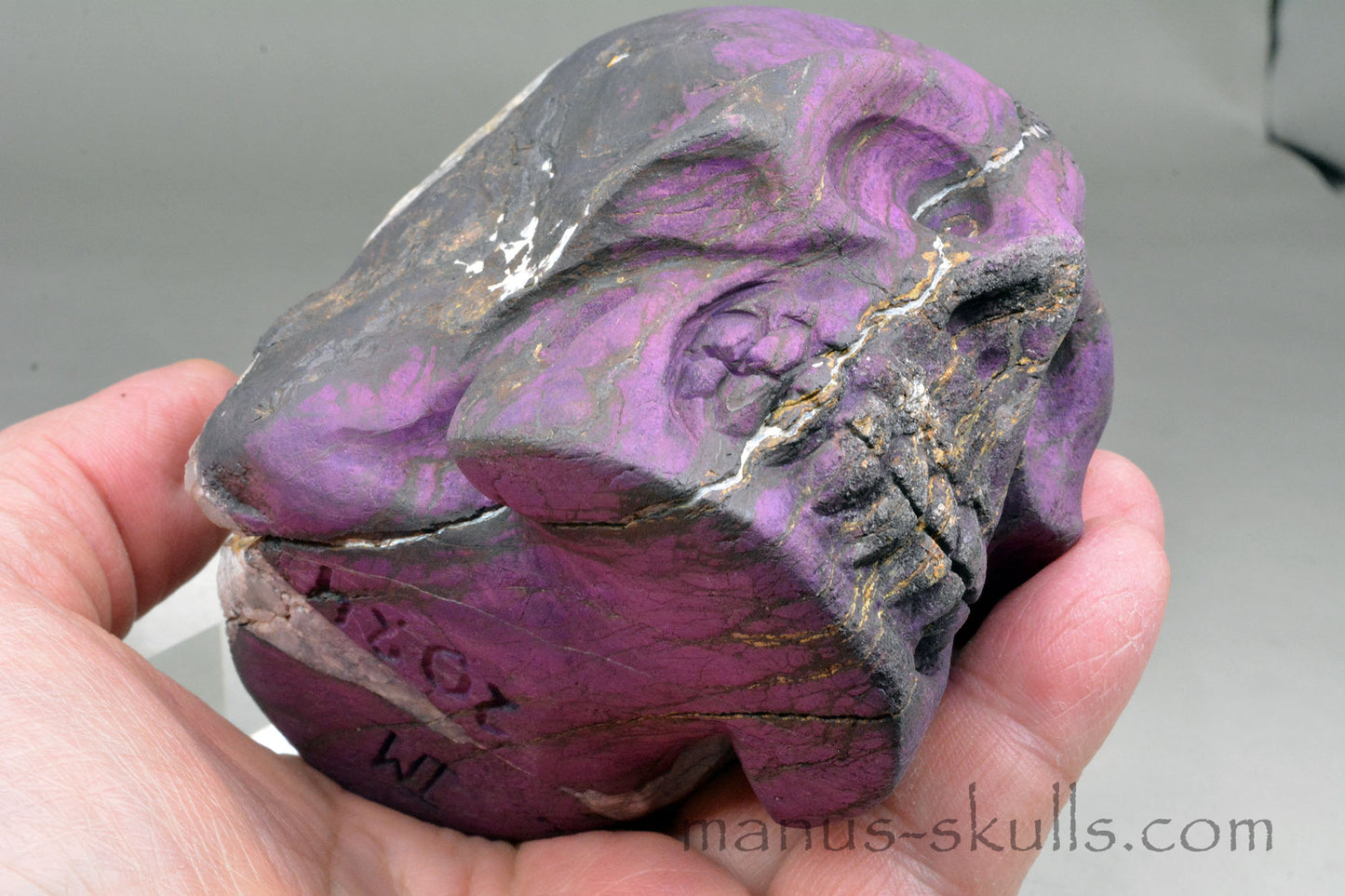 Large Purpurite Skull