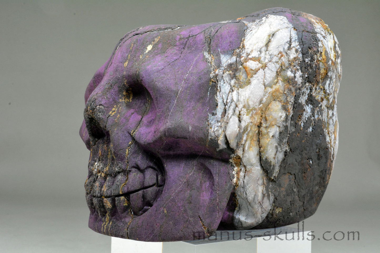 Large Purpurite Skull