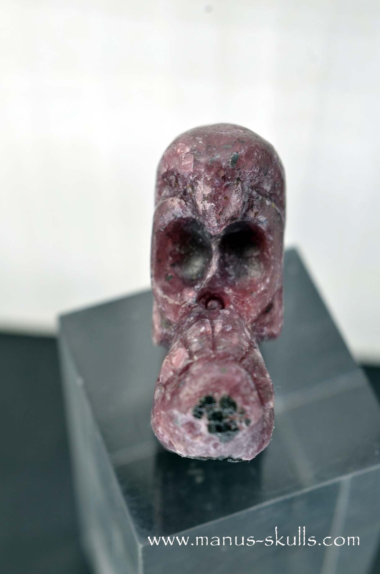 Manus skulls unique Crystal Carvings handmade skulls dragons pendants preseli bluestone tribals spiritual meaning wand Unicorn .. ruby