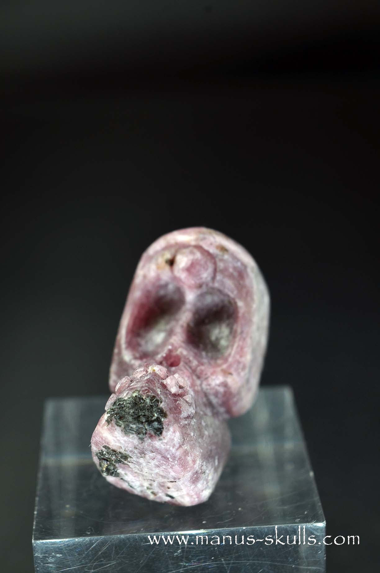 Manus skulls unique Crystal Carvings handmade skulls dragons pendants preseli bluestone tribals spiritual meaning wand Unicorn .. ruby