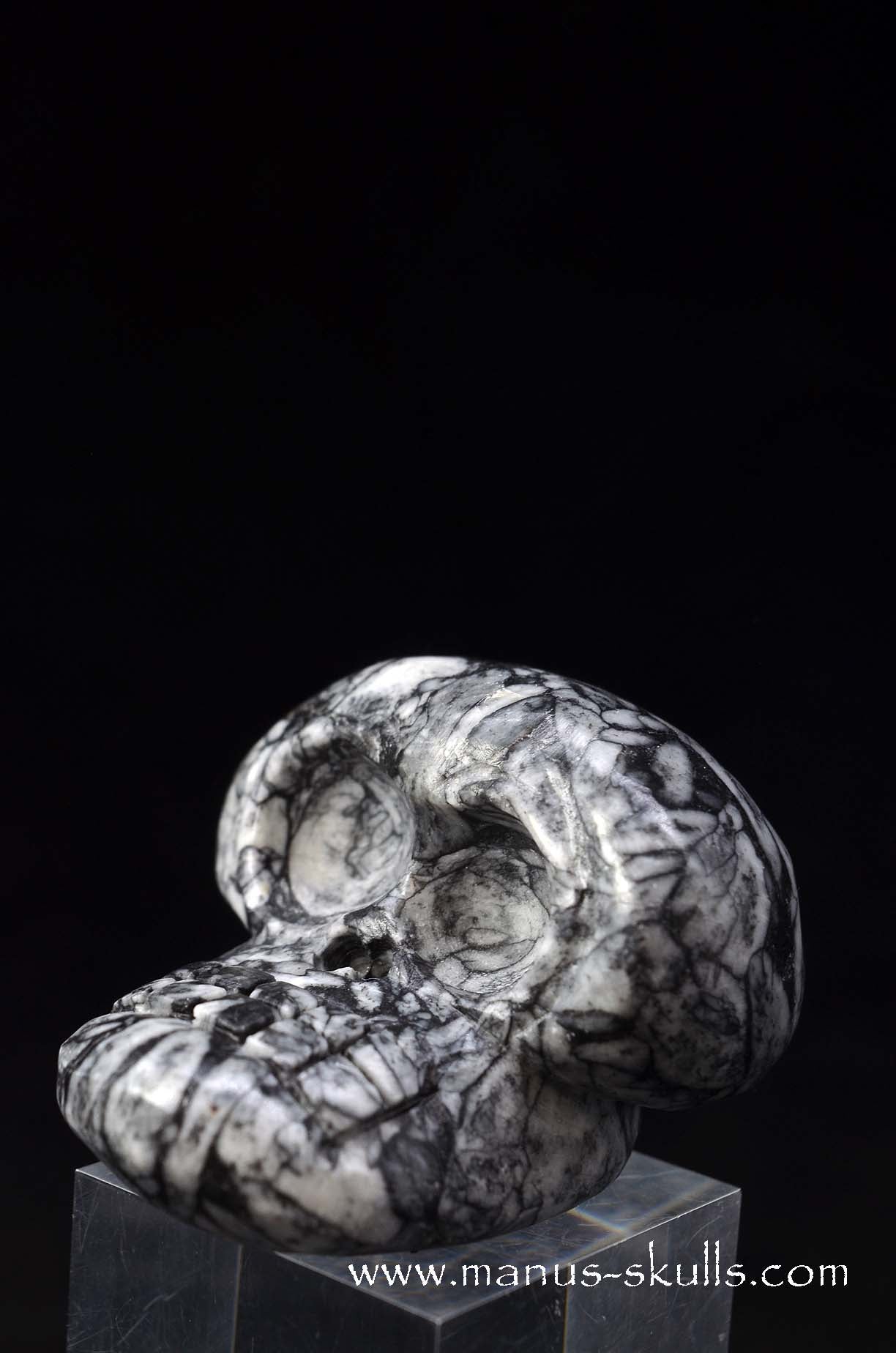 Manus skulls unique Crystal Carvings handmade skulls dragons pendants preseli bluestone tribals spiritual meaning wand Unicorn .. austrian pinolith