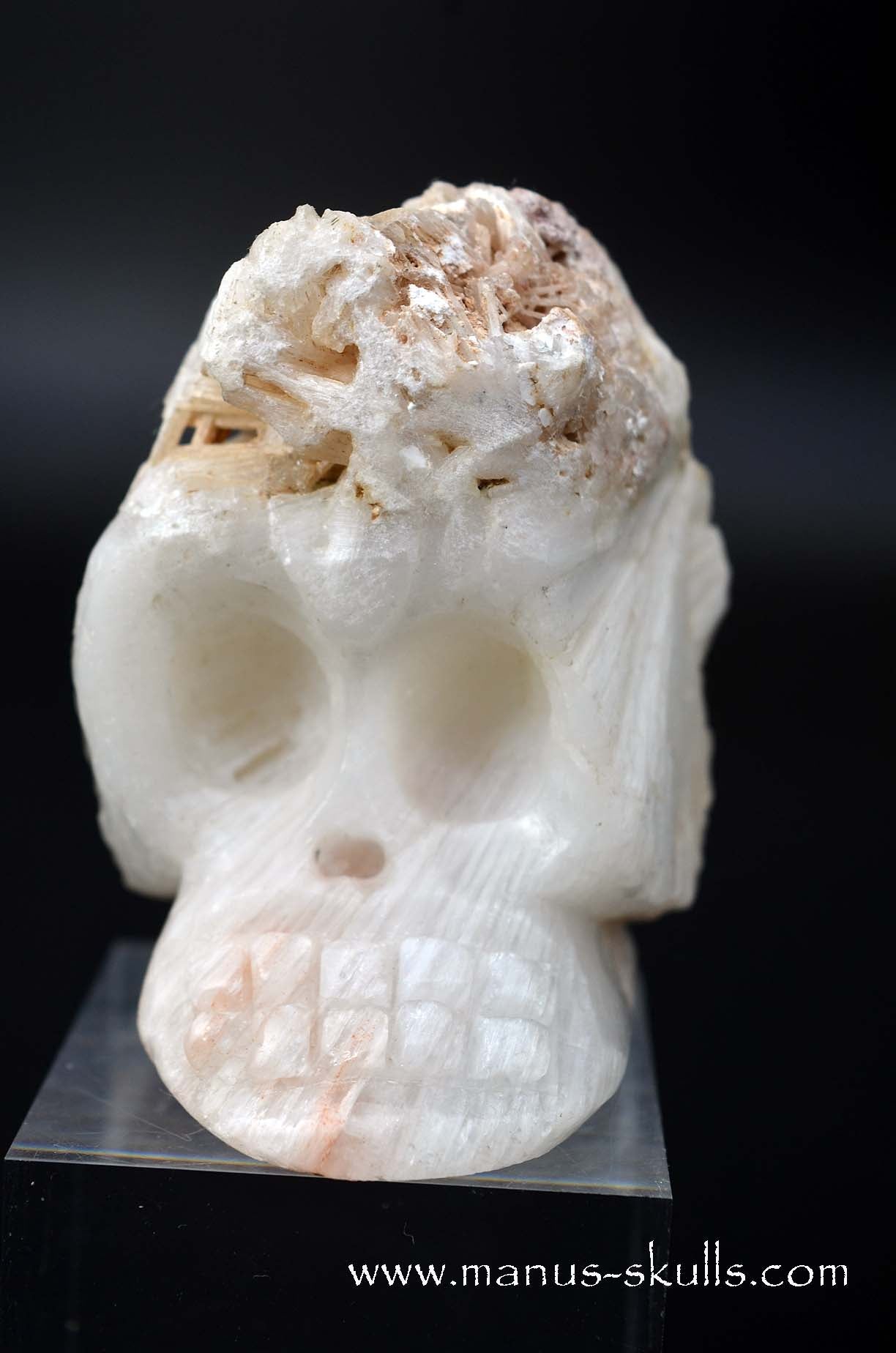 Manus skulls unique Crystal Carvings handmade skulls dragons pendants preseli bluestone tribals spiritual meaning wand Unicorn .. scolecite evolian 2025