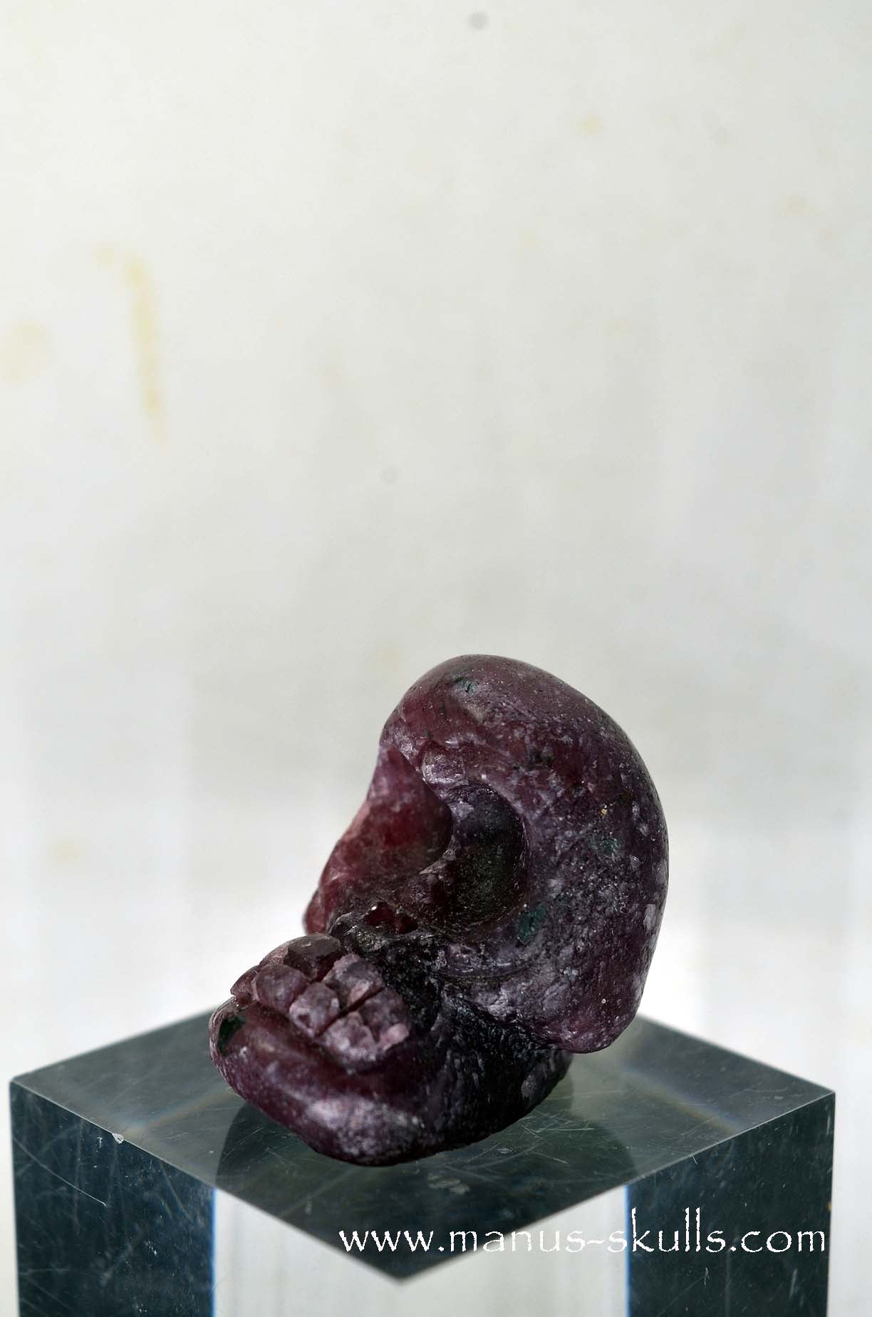 Manus skulls unique Crystal Carvings handmade skulls dragons pendants preseli bluestone tribals spiritual meaning wand Unicorn .. ruby