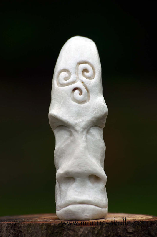 Hairless White Steatite Triskelion Tribal Skull #058