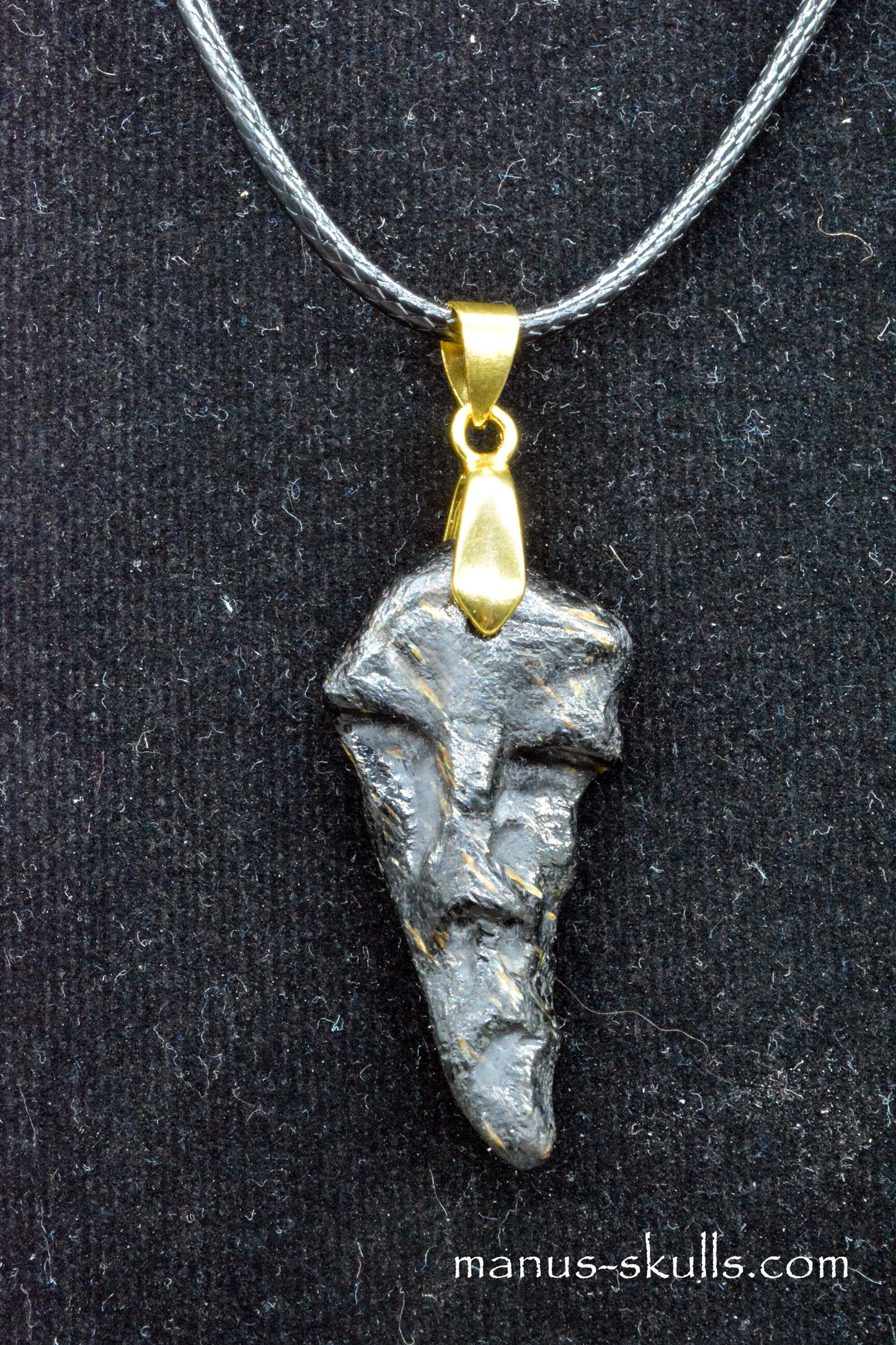 Nuummite Pendant