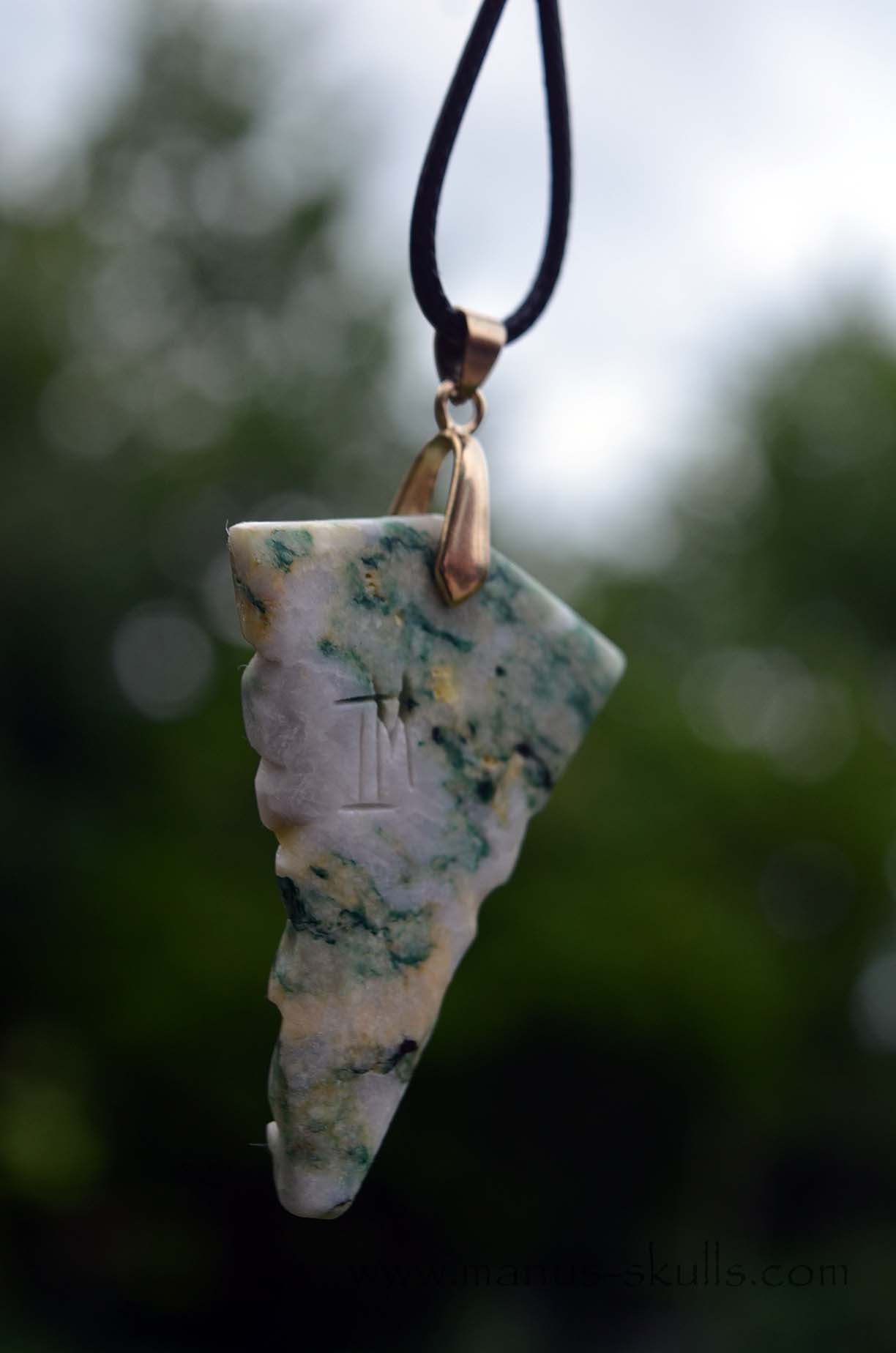 Mariposite pendant