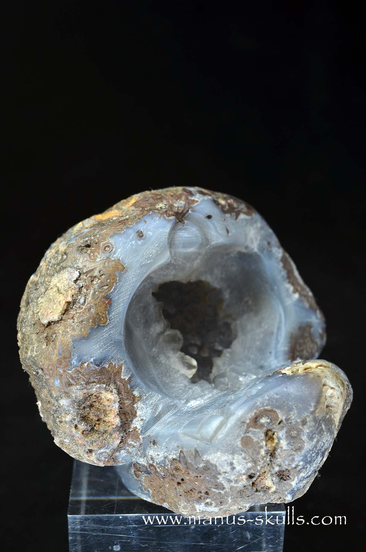 Manus skulls unique Crystal Carvings handmade skulls dragons pendants preseli bluestone tribals spiritual meaning wand Unicorn .. agate geode Evolian