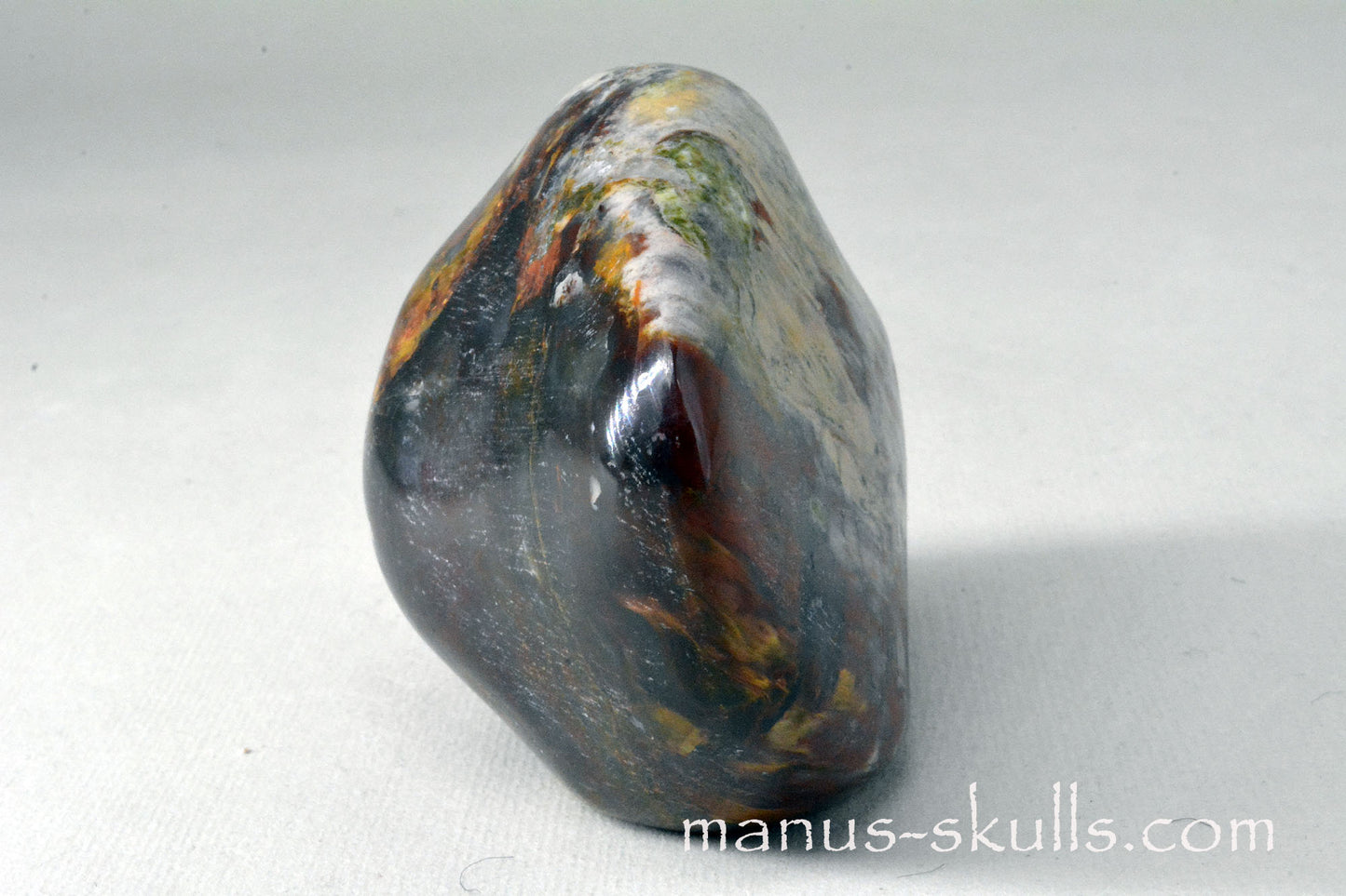 PIETERSITE  SKULL .....