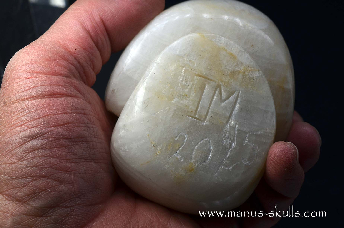 White Calcite Evolian Skull #08