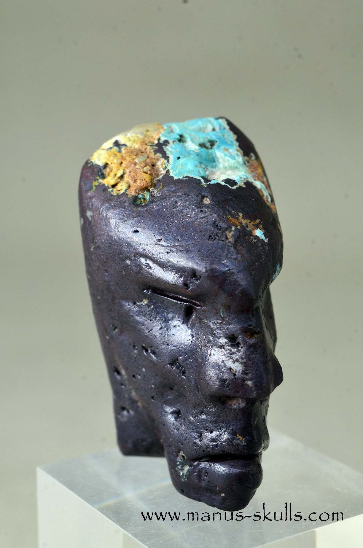 Cuprite with Turquoise Skull