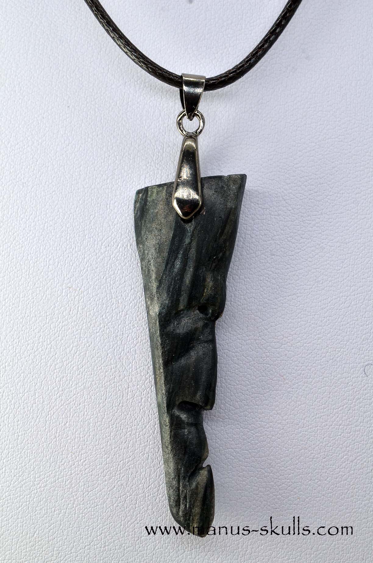 Isua Pendant