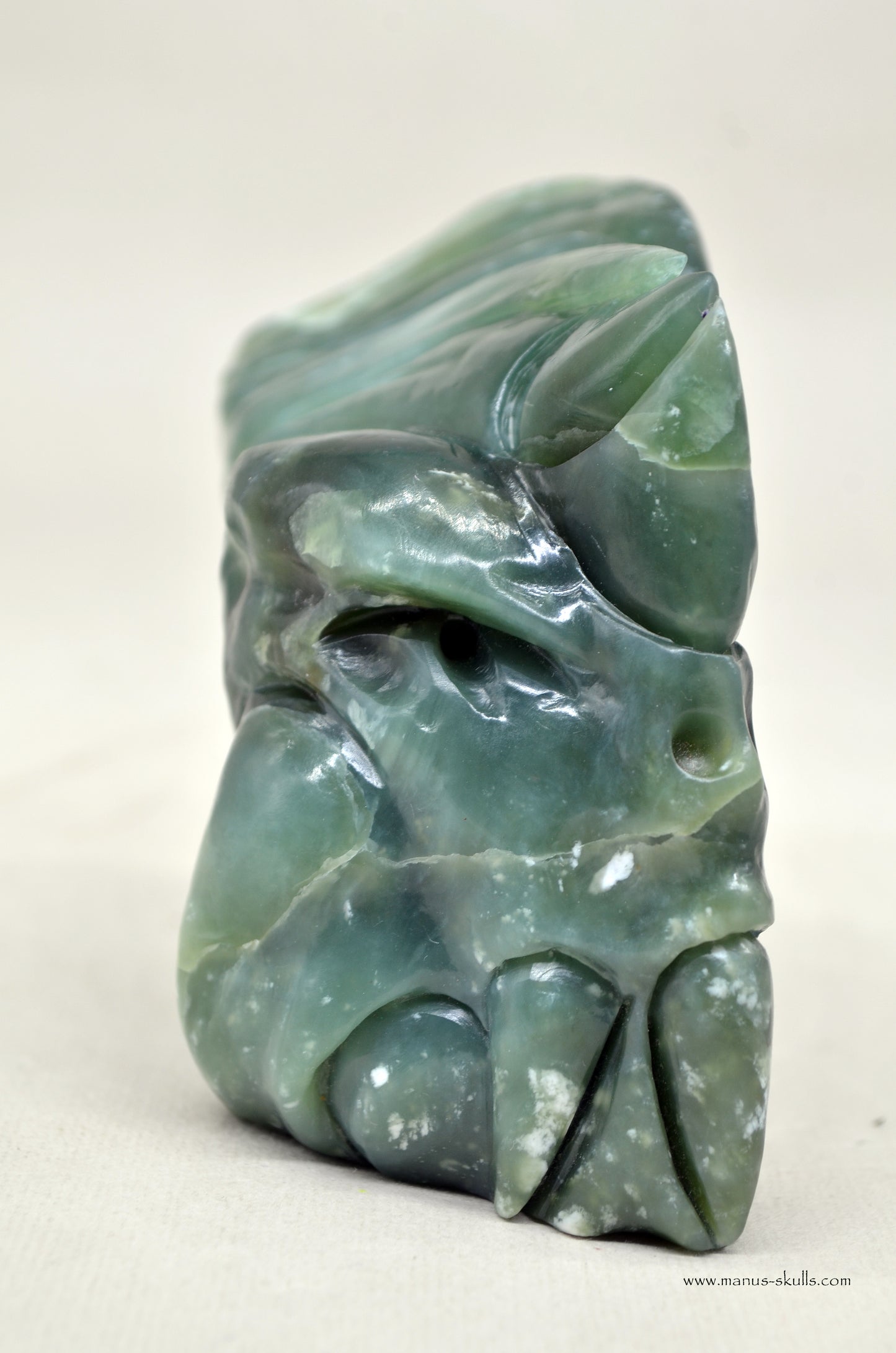 Myanmar Jade Manus Dragon