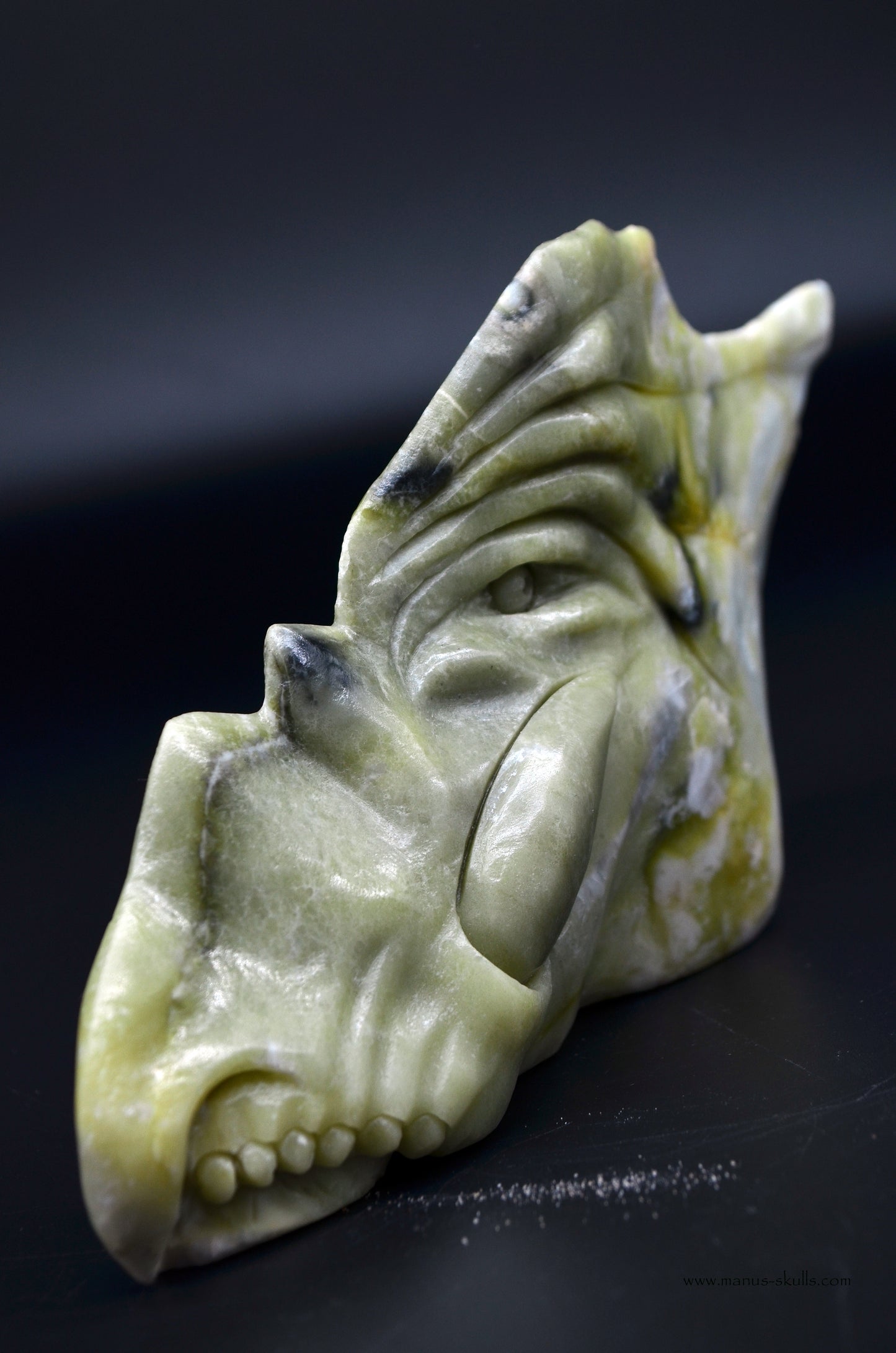 Irish CONNEMARA MARBLE Manus DRAGON .....