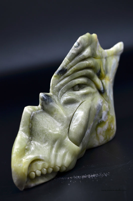 Irish CONNEMARA MARBLE Manus DRAGON .....