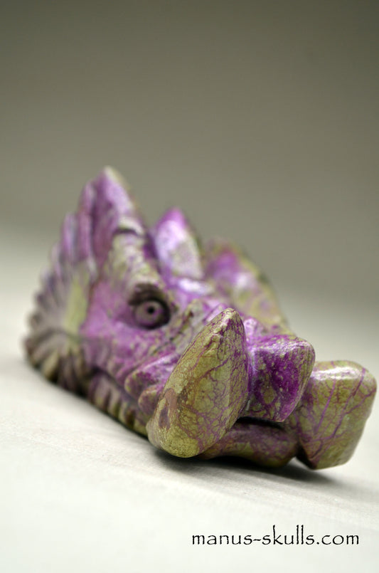 Stichtite Manus Dragon