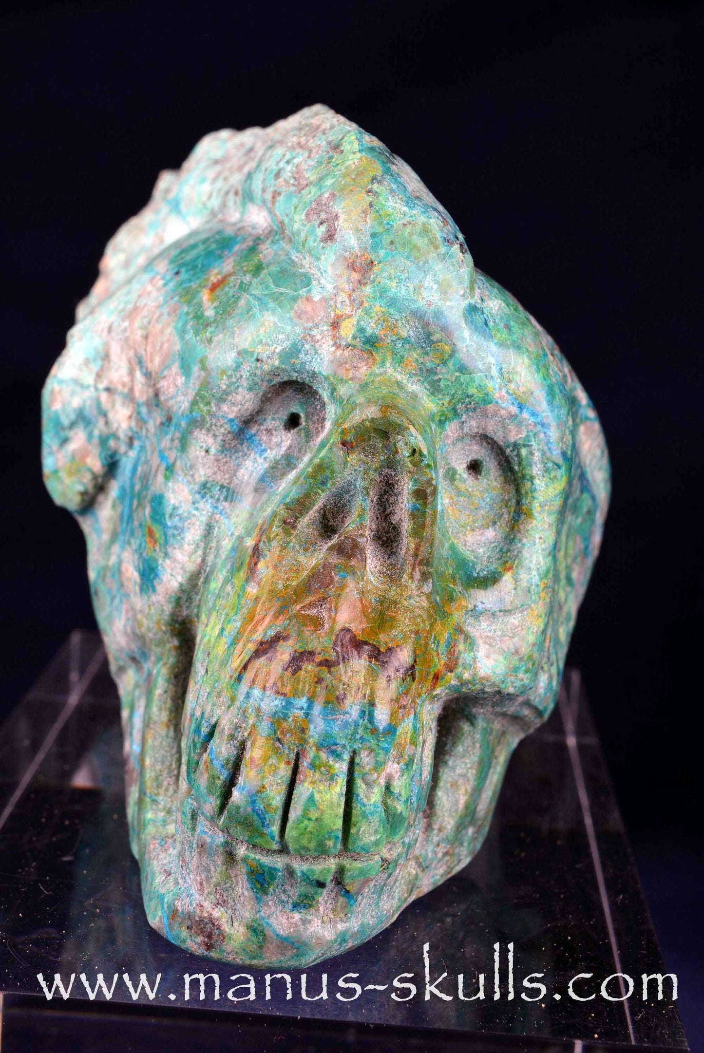 Chrysocolla Skull