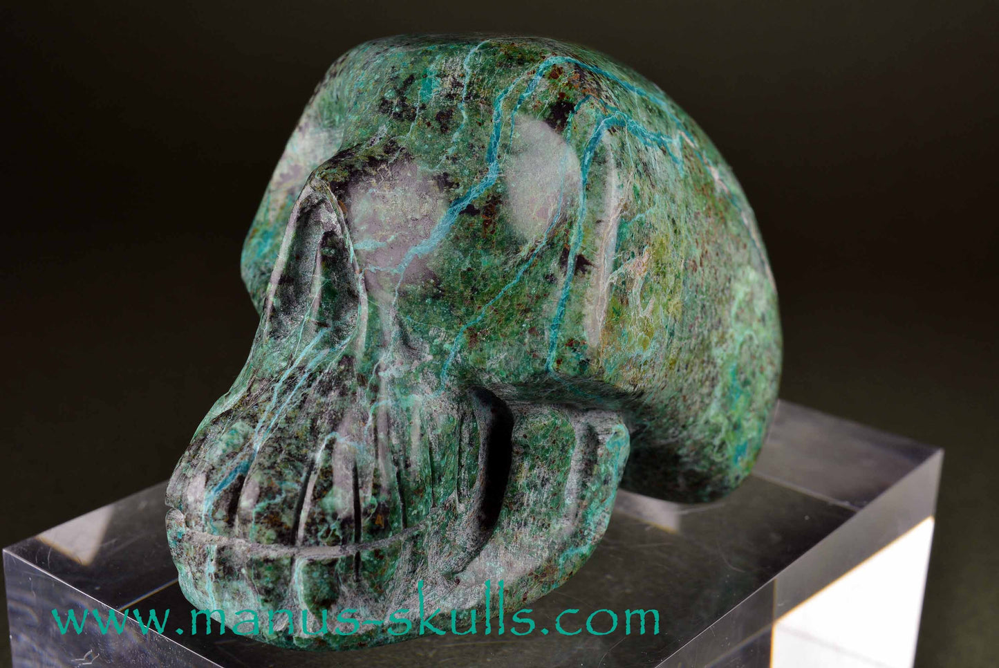 Chrysocolla Skull
