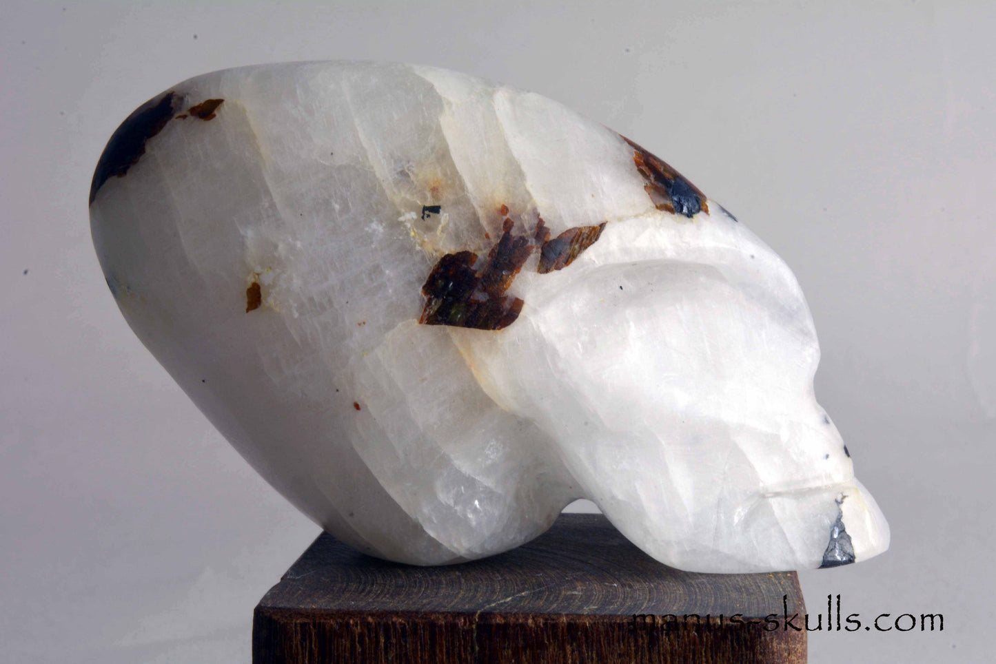 Cryolite Skull