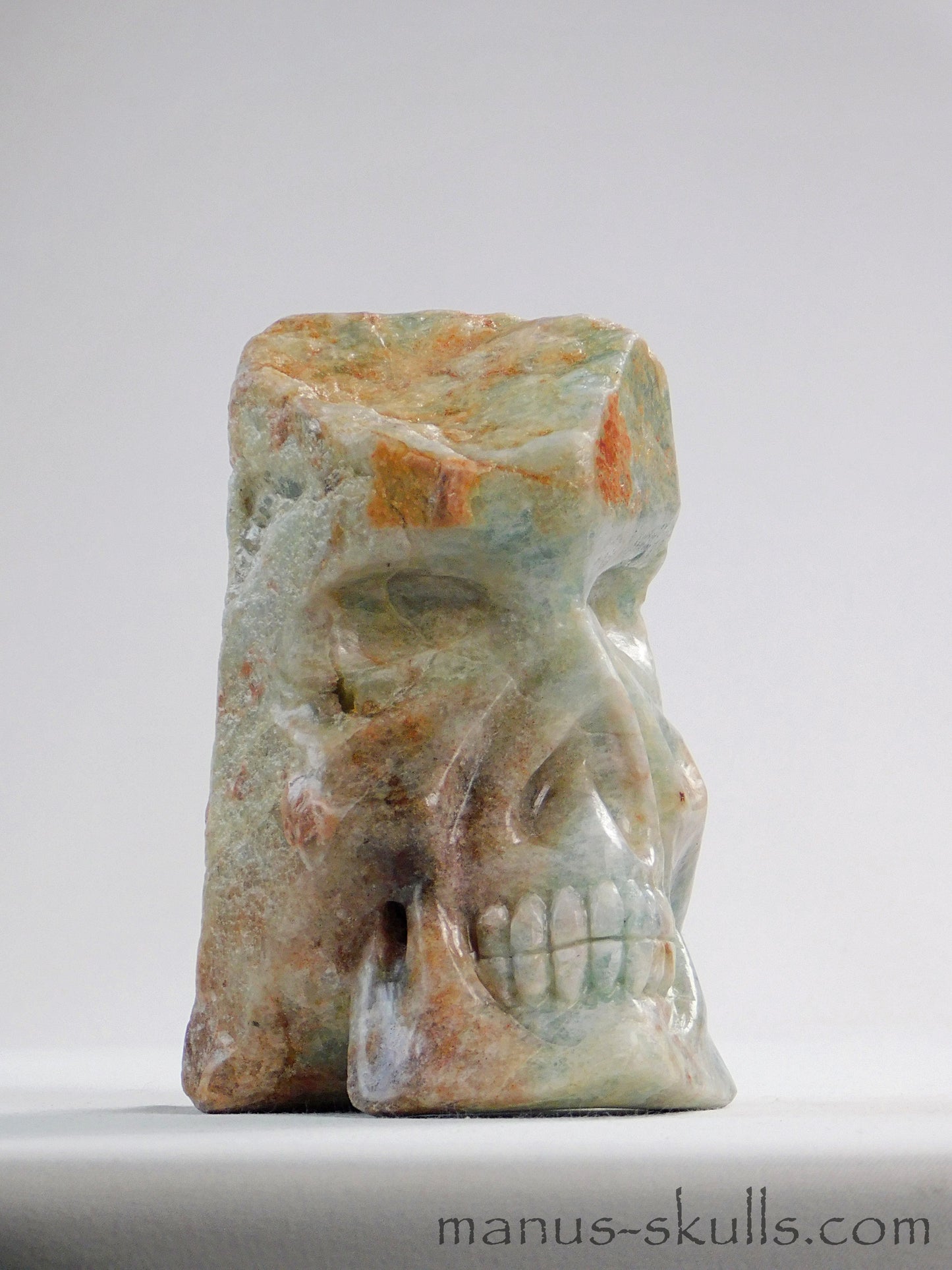 Large Beryl / Aquamarine Skull