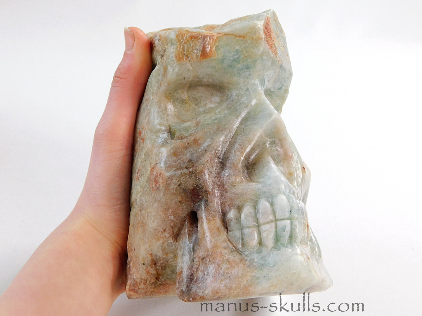 Large Beryl / Aquamarine Skull