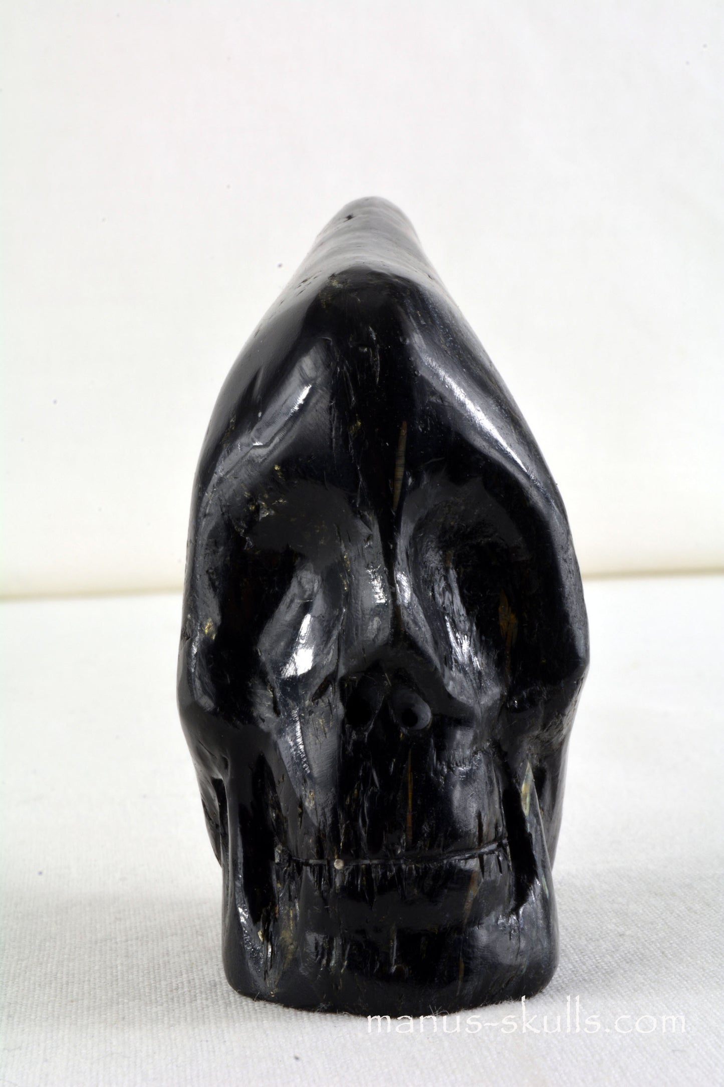 Nuummite Conehead Skull