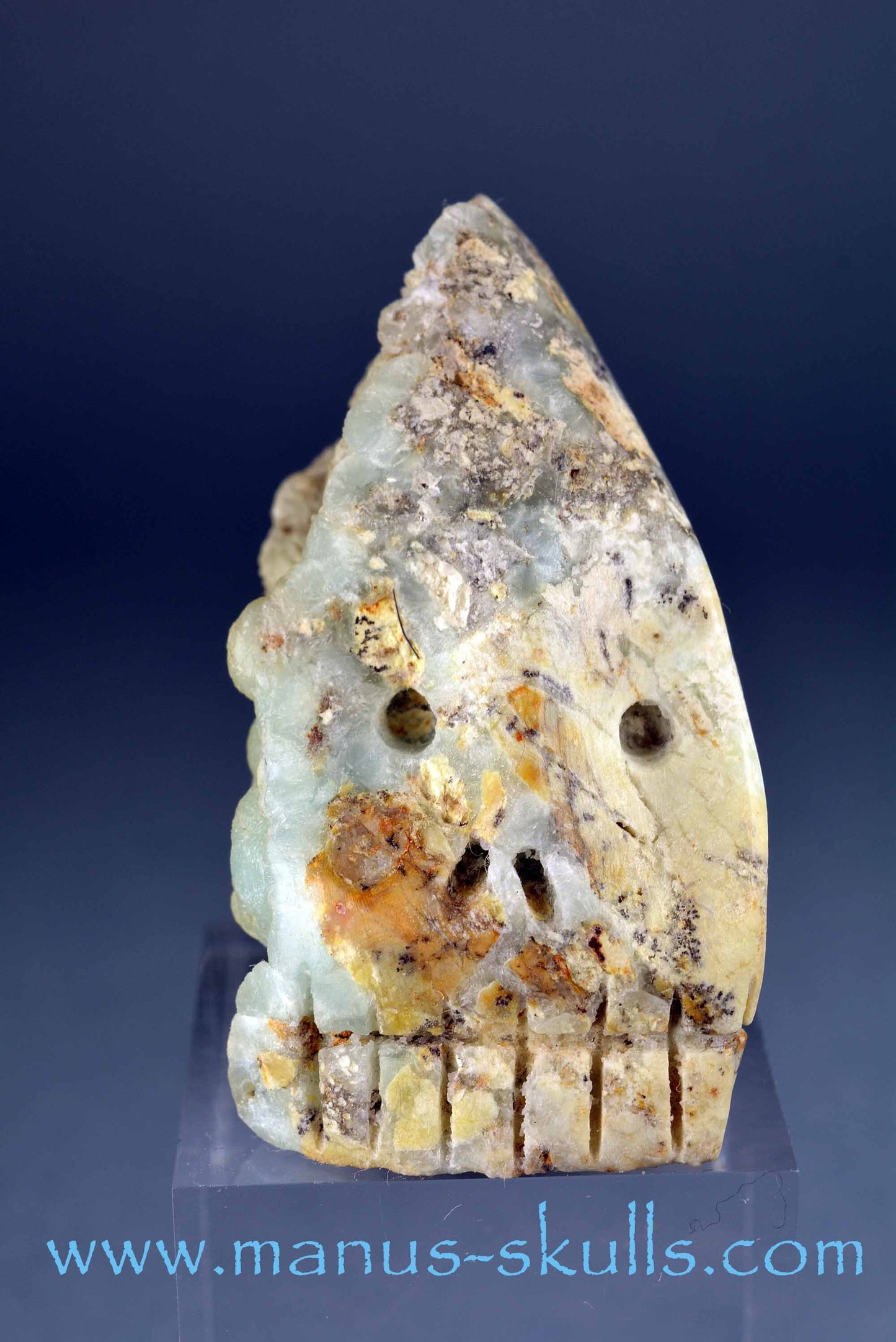 Smithsonite Skull