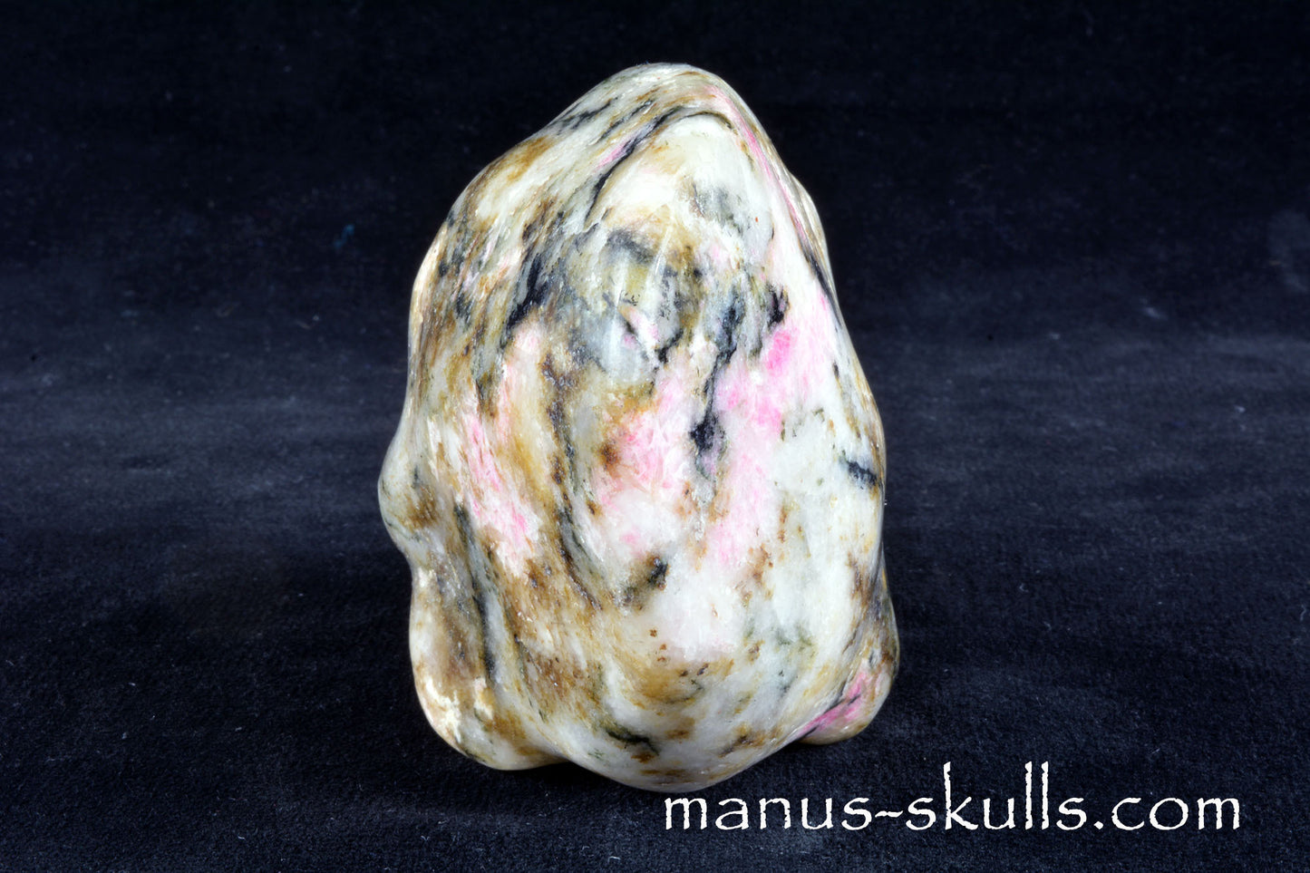 Tugtupite Conehead Skull UV