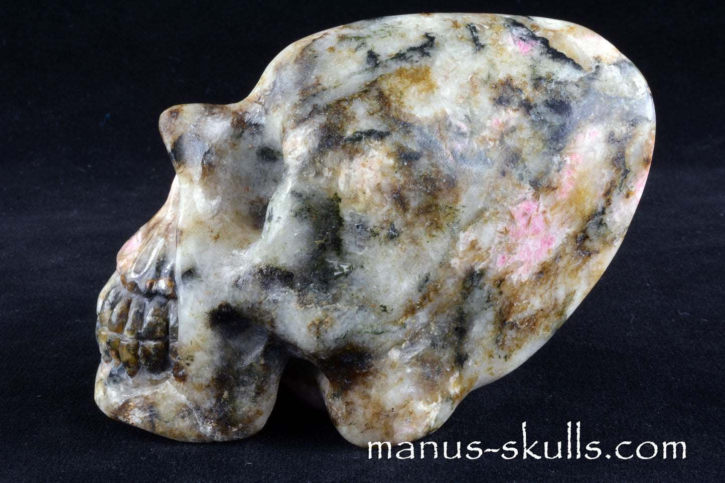 Tugtupite Conehead Skull UV