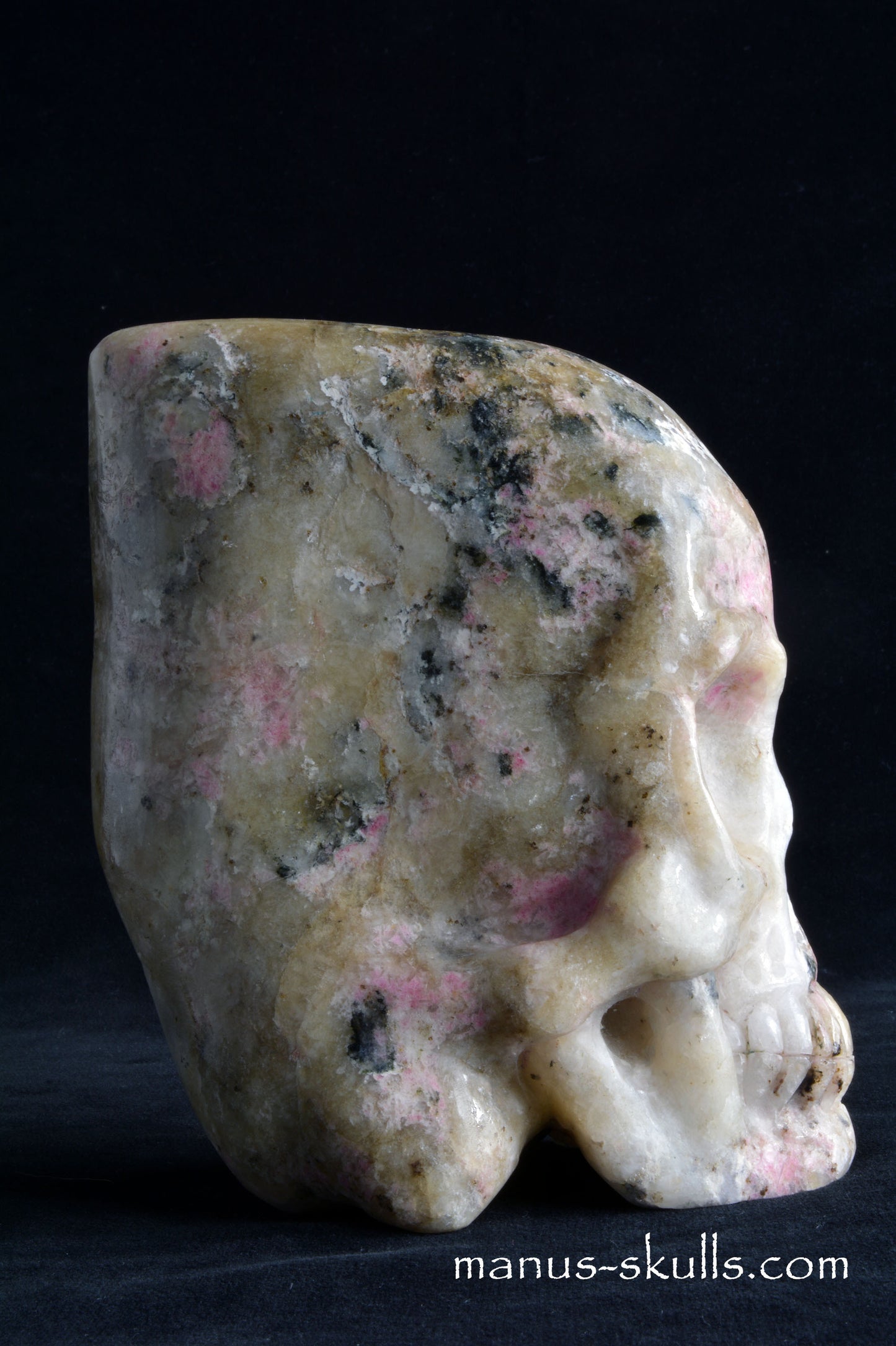 XXL Tugtupite Skull UV