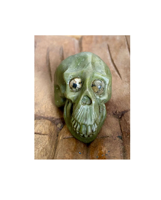 Healing silence, coming home with my Greenlandite skull