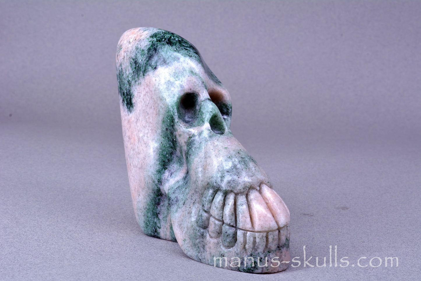 Green FUCHSITE  SKULL