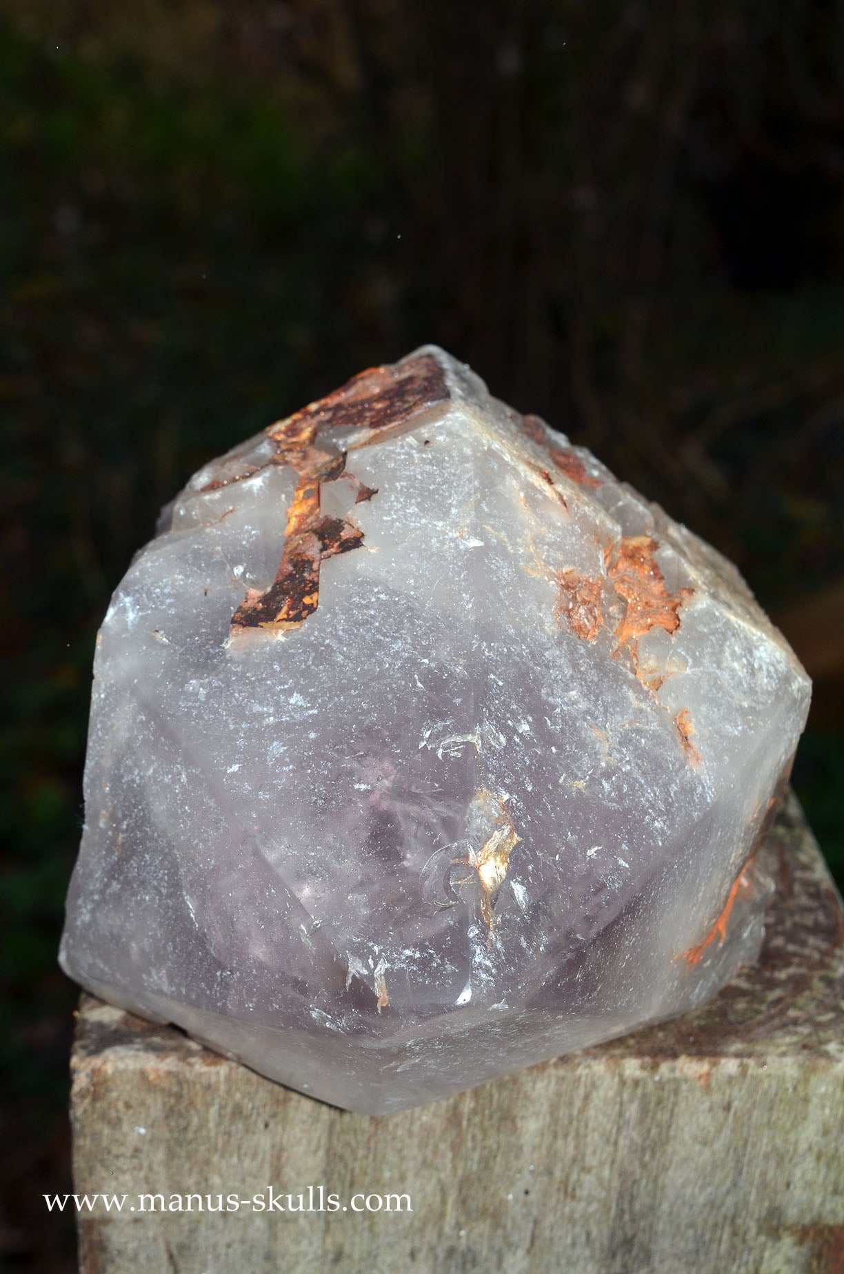 Large Mandu Amethyst Point Head Skull