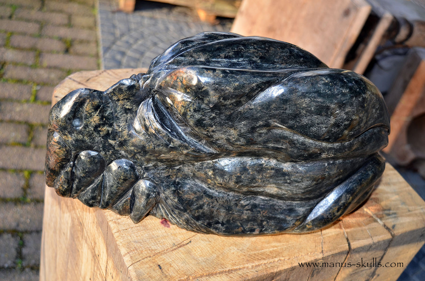 Large Gedrite Dragon