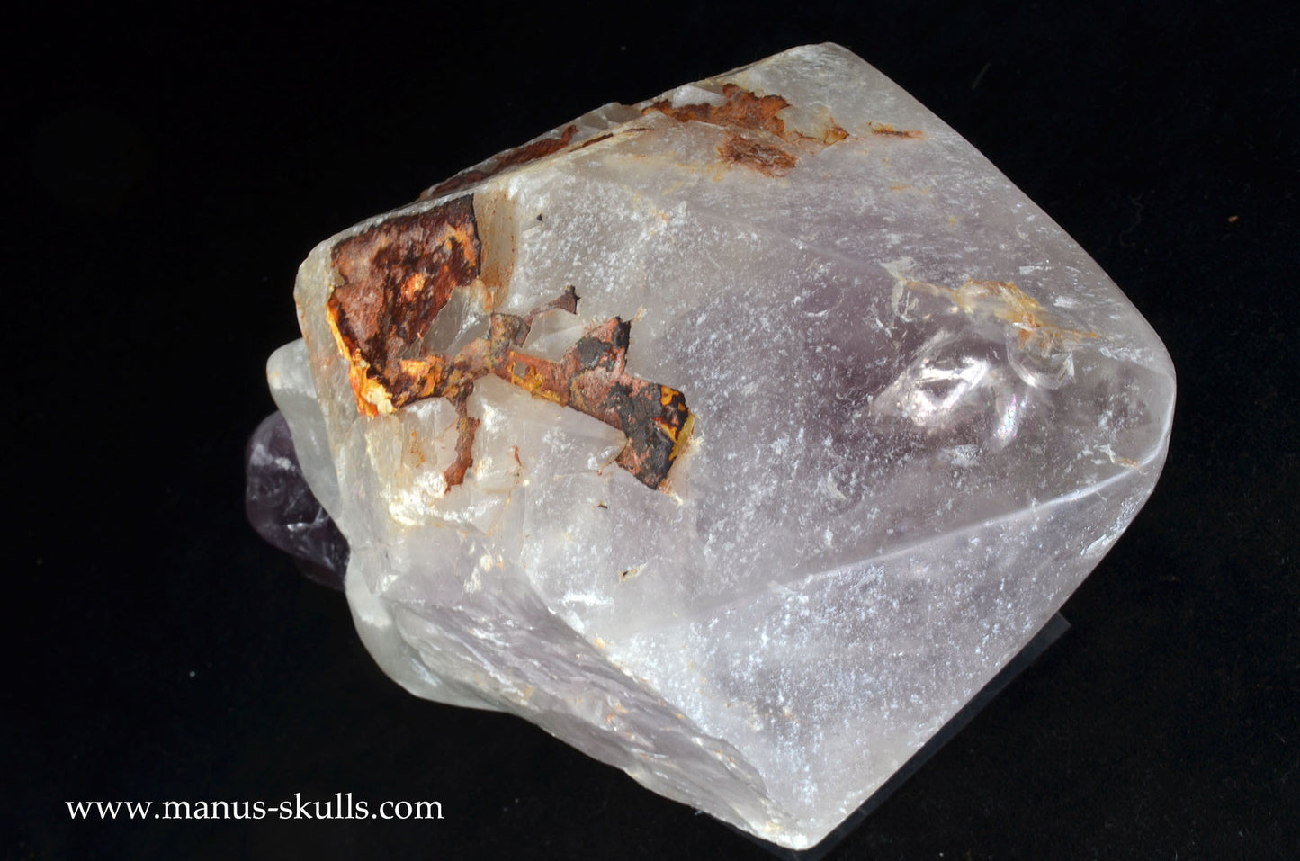 Large Mandu Amethyst Point Head Skull
