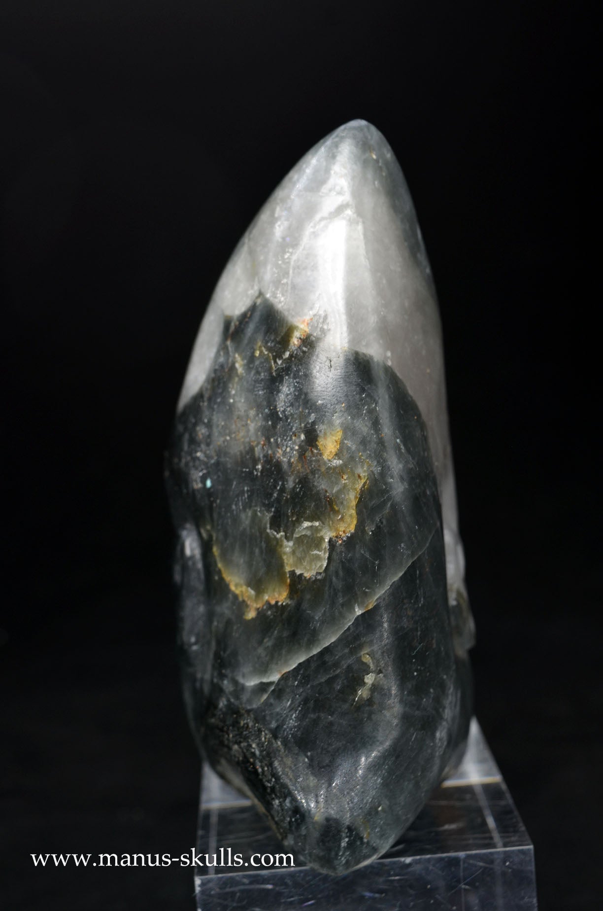 Eagle Eye Quartz Character Skull Face
