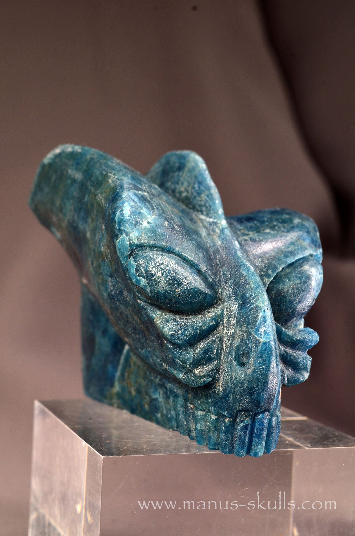 Manus skulls unique Crystal Carvings handmade skulls dragons pendants preseli bluestone tribals spiritual meaning wand Unicorn .. apatite
