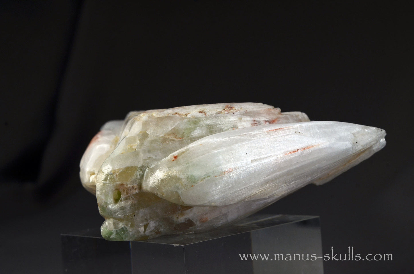 Scolecite Alien Dragon
