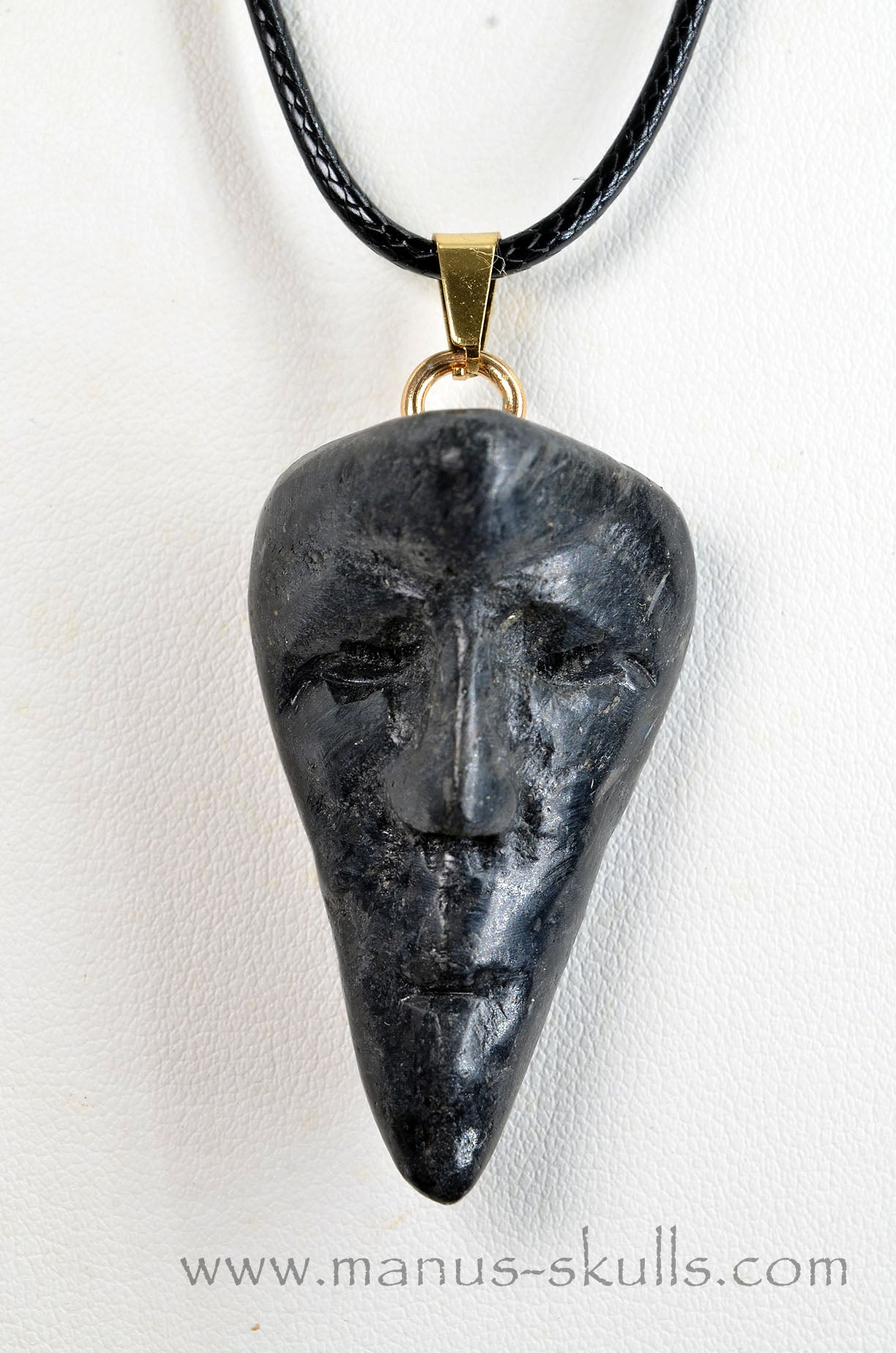 Manus skulls Evolians Dragolians unique Crystal Carvings handmade skulls dragons pendants preseli bluestone tribals spiritual meaning wand Unicorn ..  nuummite