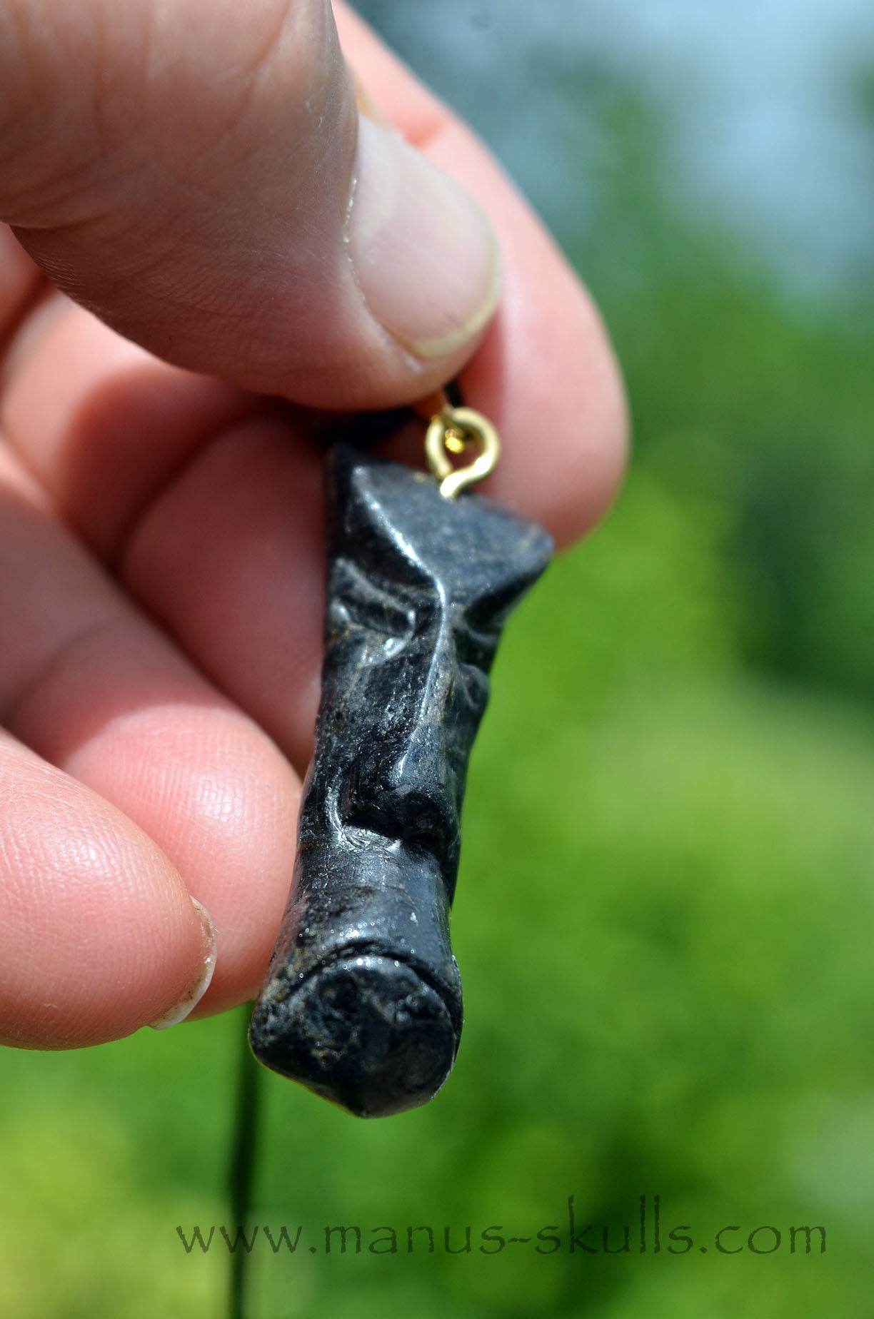 Manus skulls Evolians Dragolians unique Crystal Carvings handmade skulls dragons pendants preseli bluestone tribals spiritual meaning wand Unicorn ..  nuummite